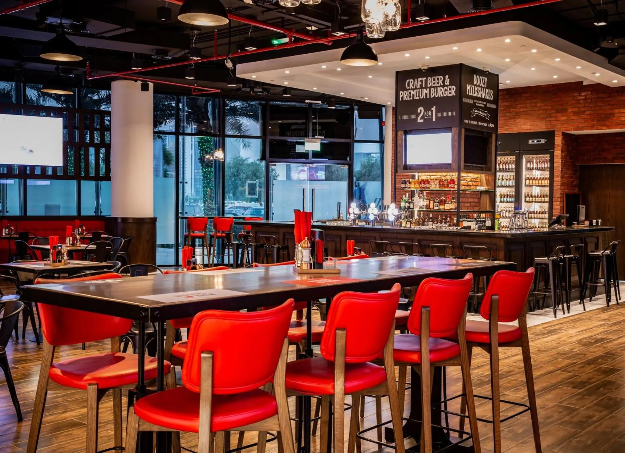 Restaurant/places to eat in Holiday Inn Abu Dhabi by IHG