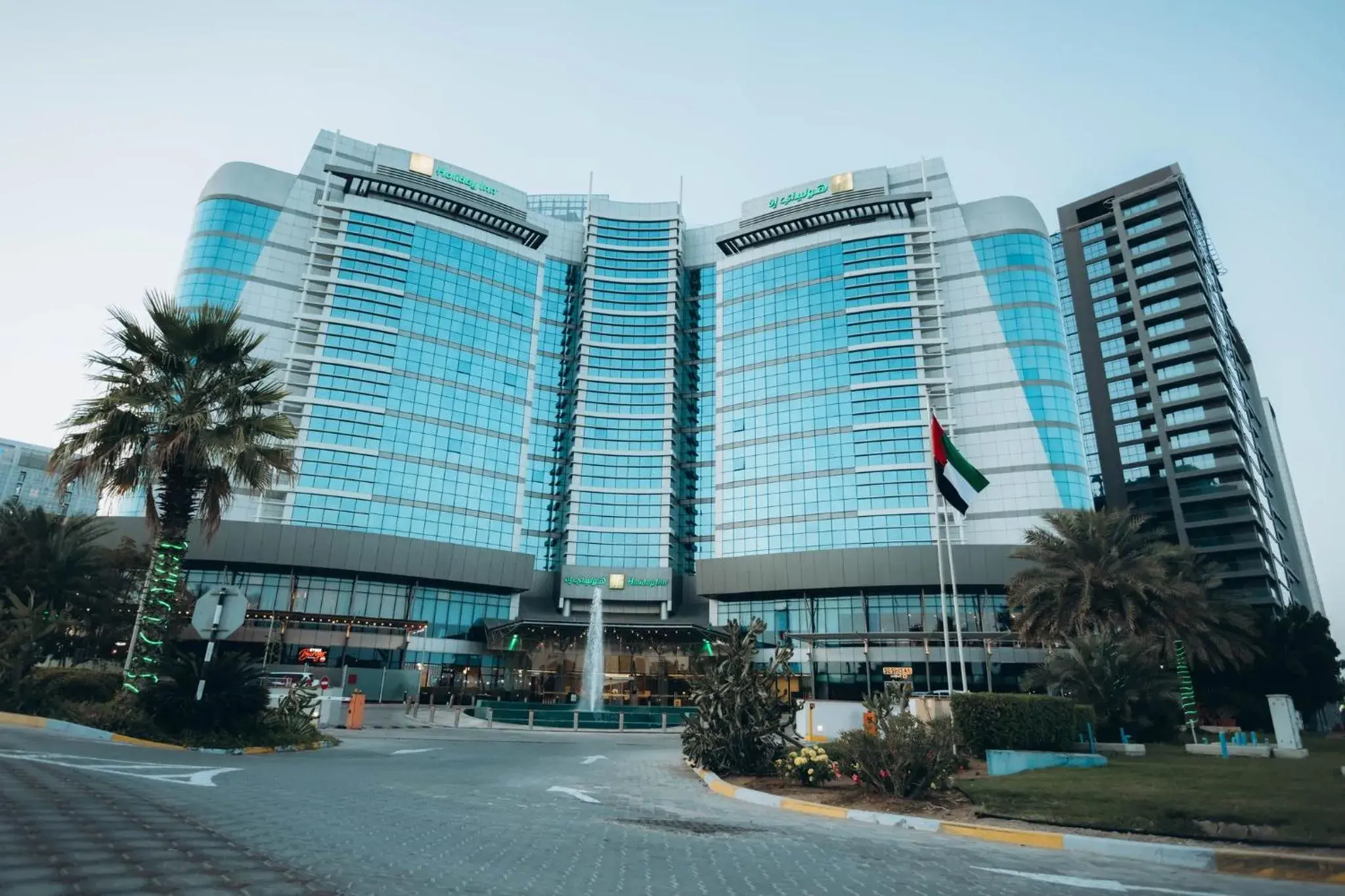 Property building in Holiday Inn Abu Dhabi by IHG Property building in Holiday Inn Abu Dhabi by IHG