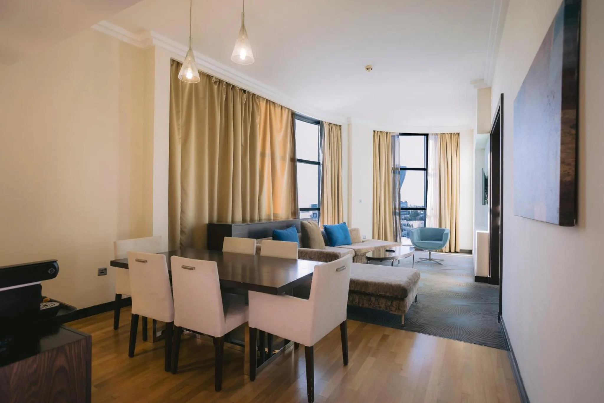 Photo of the whole room in Holiday Inn Abu Dhabi by IHG