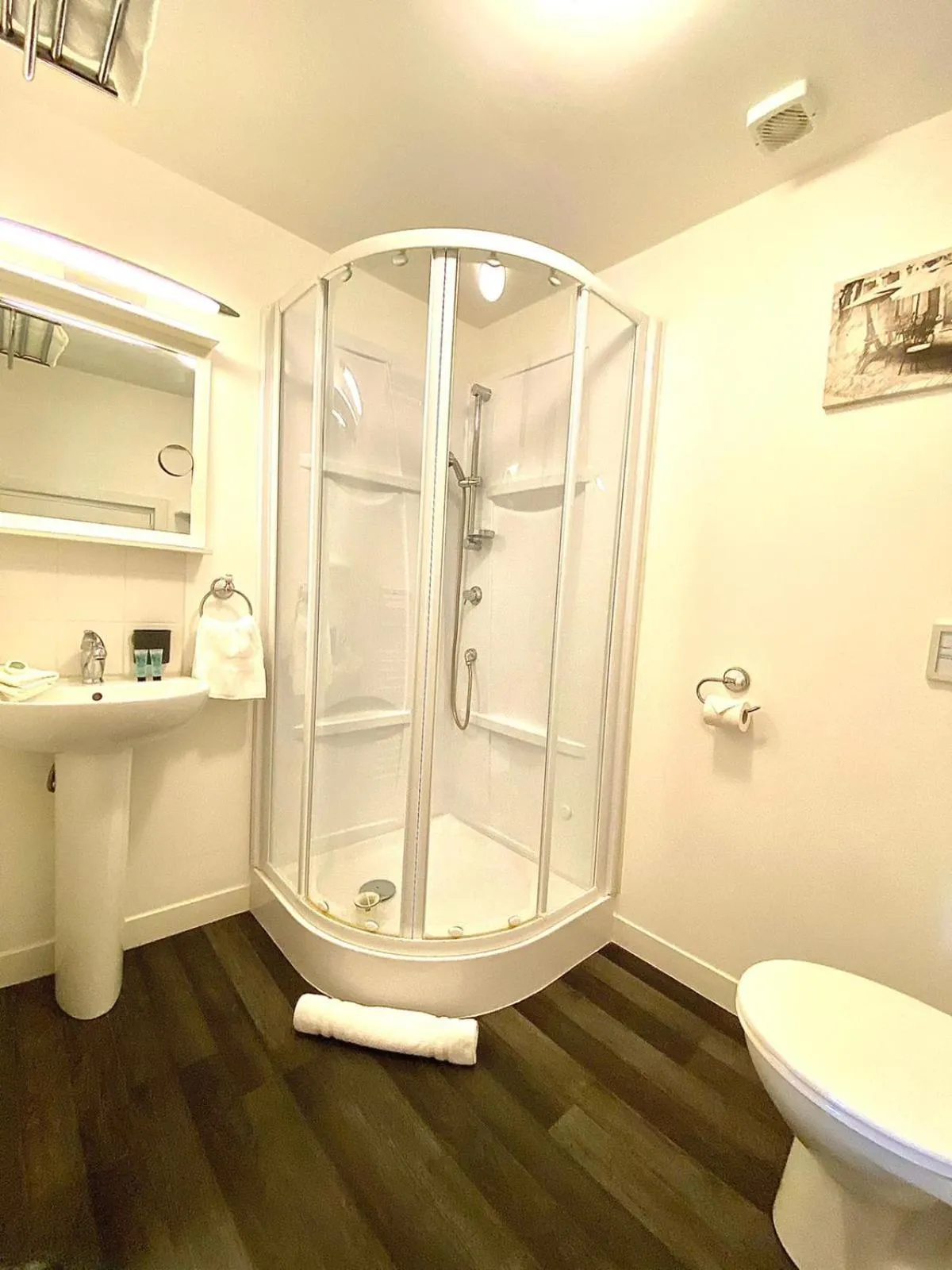 Bathroom in Labarthe