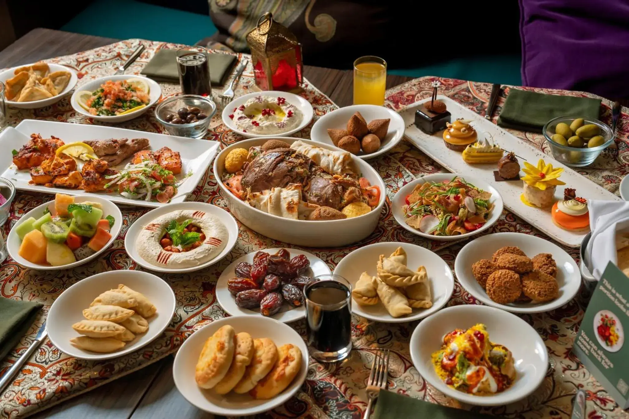 Restaurant/places to eat in Crowne Plaza Yas Island by IHG Restaurant/places to eat in Crowne Plaza Yas Island by IHG