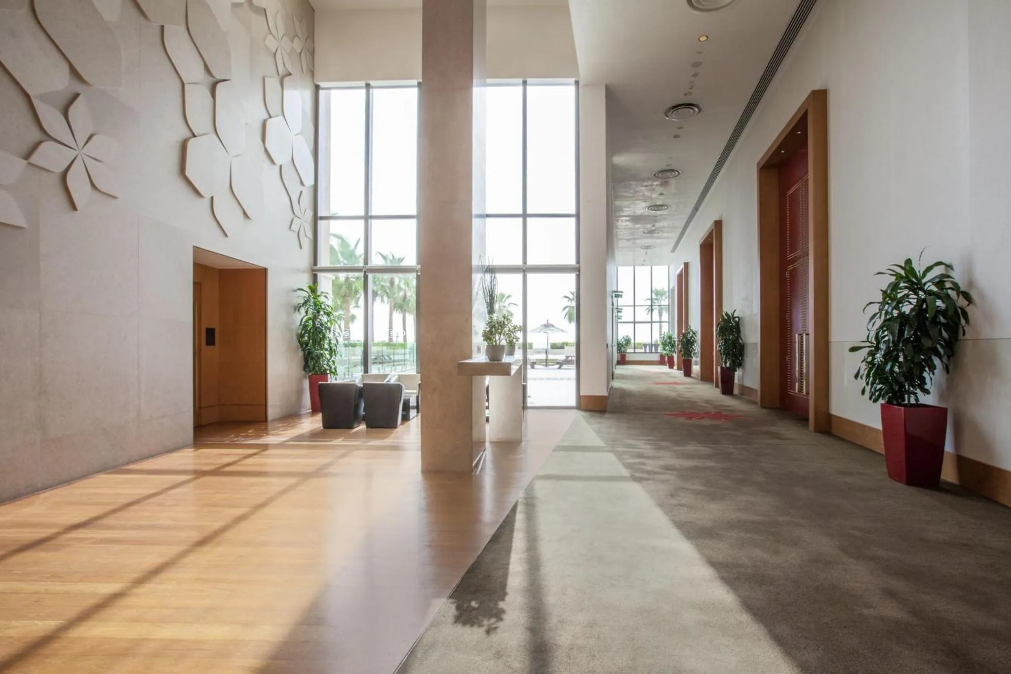 Meeting/conference room in Crowne Plaza Yas Island by IHG