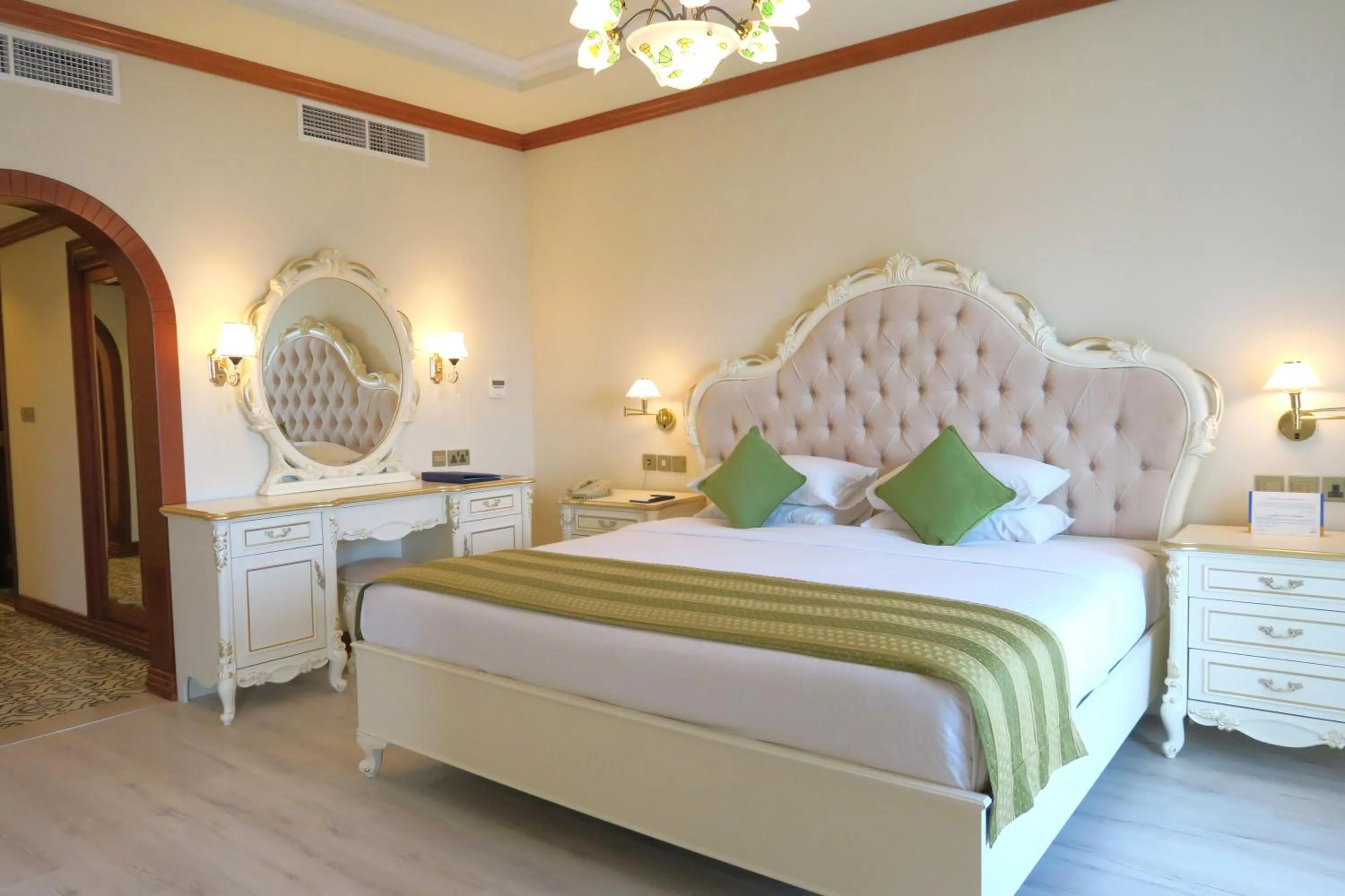 Photo of the whole room, Bed in Riviera Hotel