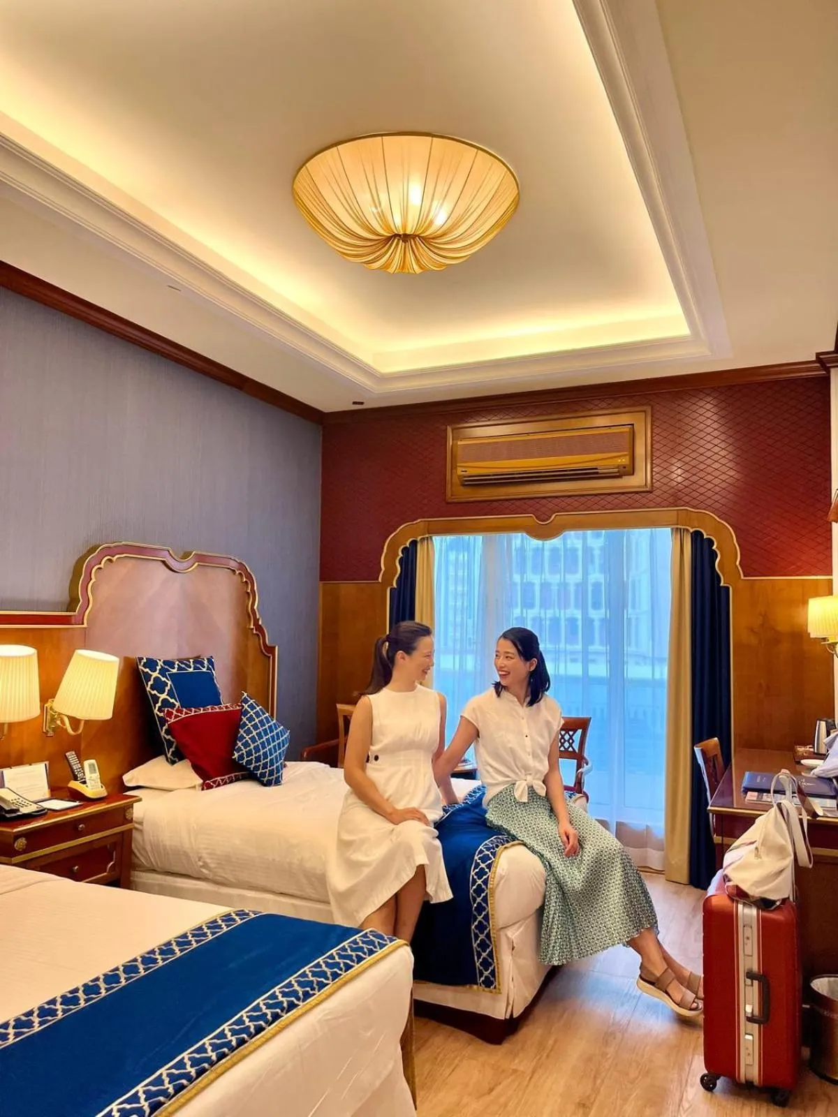 Bedroom, Bed in Riviera Hotel