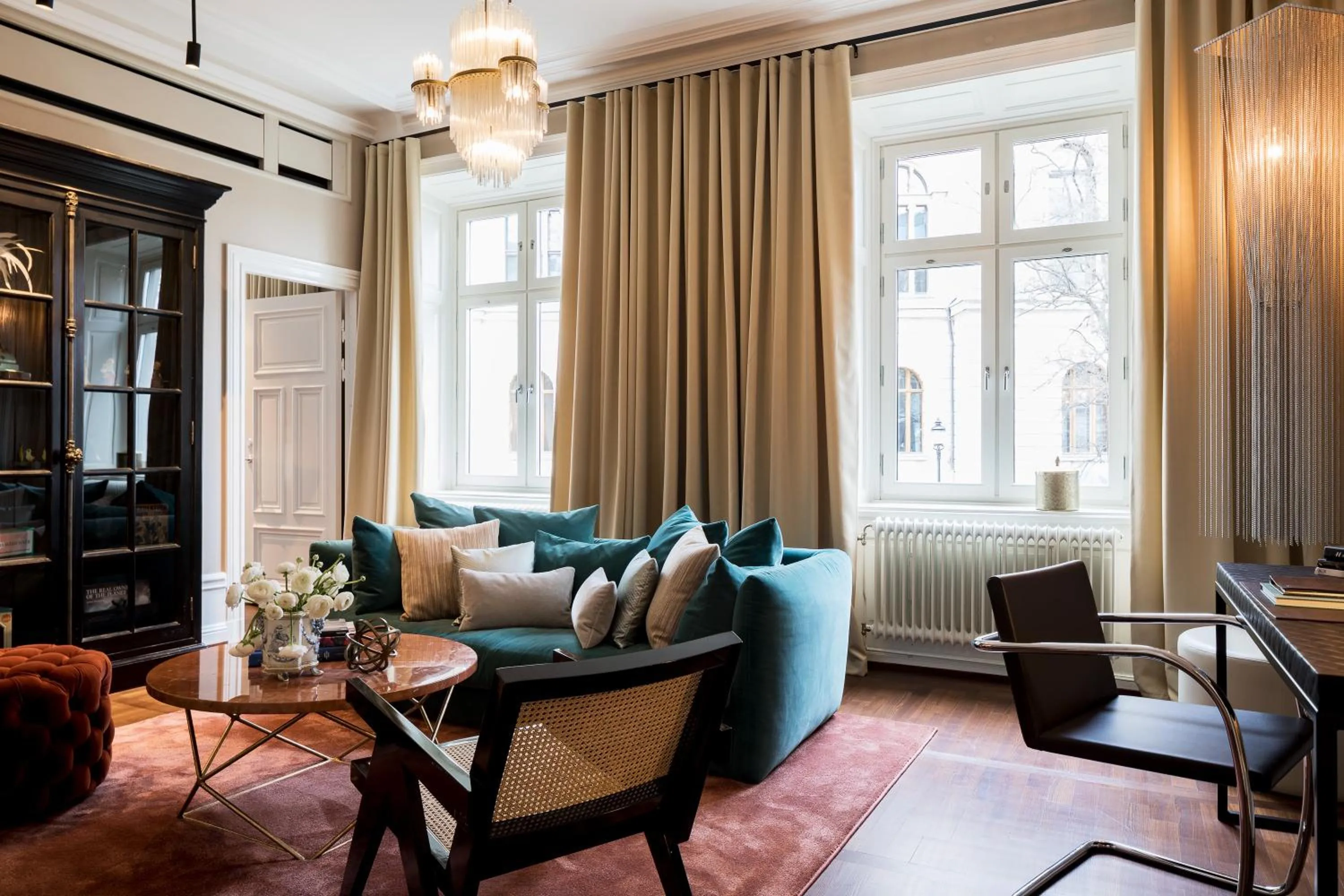 Living room in Lydmar Hotel