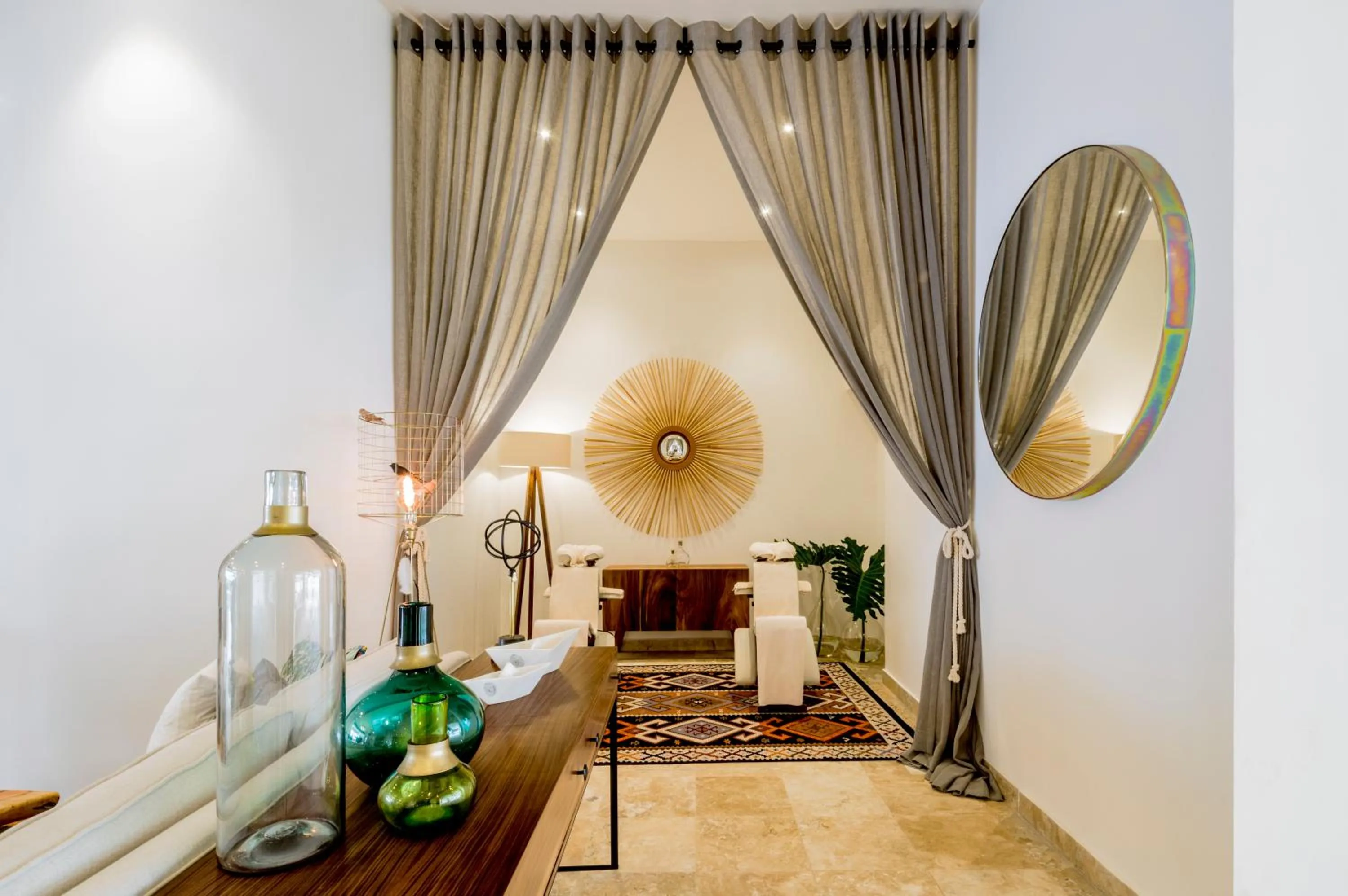 Lobby or reception in Villa Premiere Boutique Hotel & Romantic Getaway - Adults Only