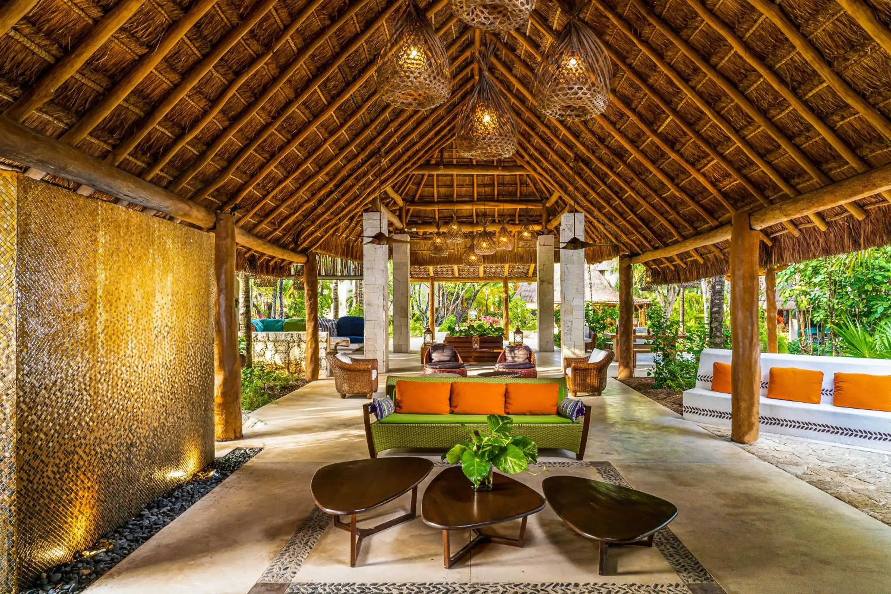 Lobby or reception in Mahekal Beach Front Resort & Spa Lobby or reception in Mahekal Beach Front Resort & Spa