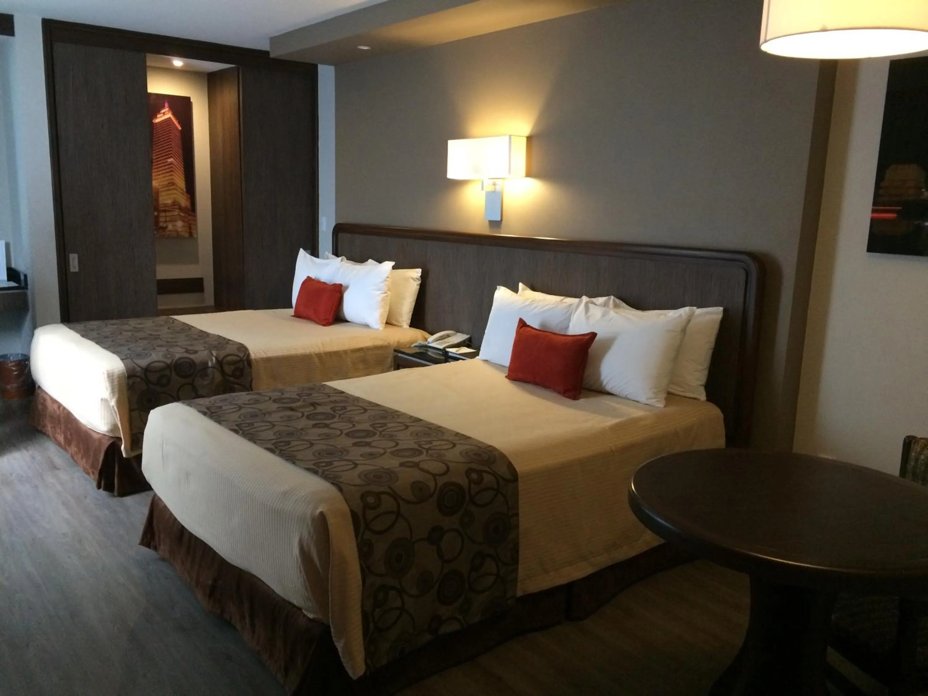 Bed in Hotel Metropol