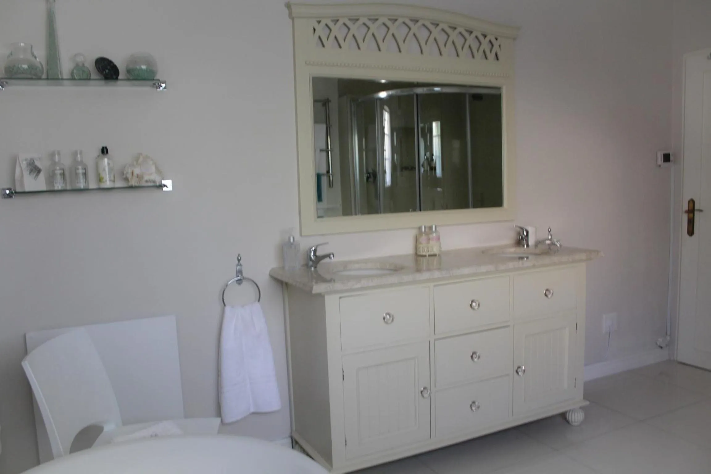 Bathroom in Tiree B&B