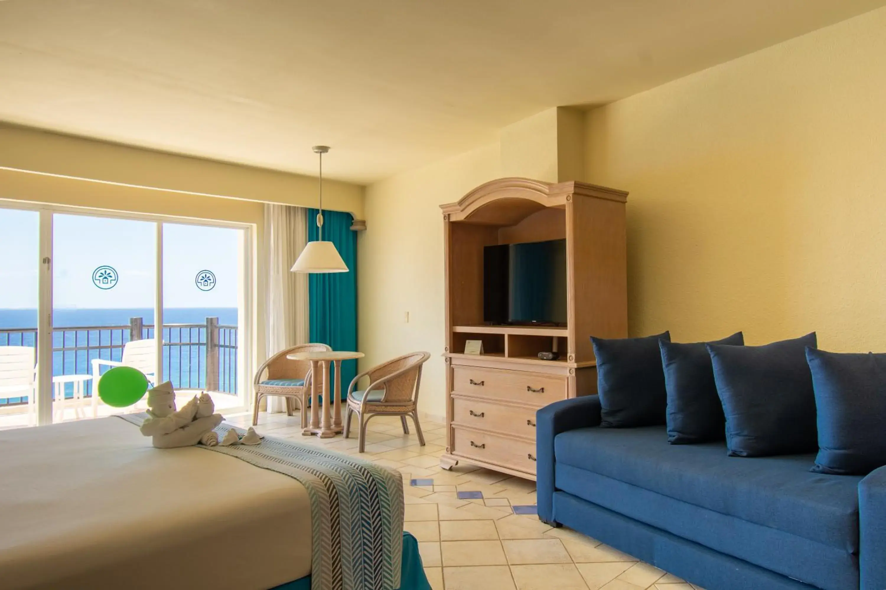 Bird's eye view, Bed in El Cozumeleño Beach Resort - All Inclusive Bird's eye view, Bed in El Cozumeleño Beach Resort - All Inclusive