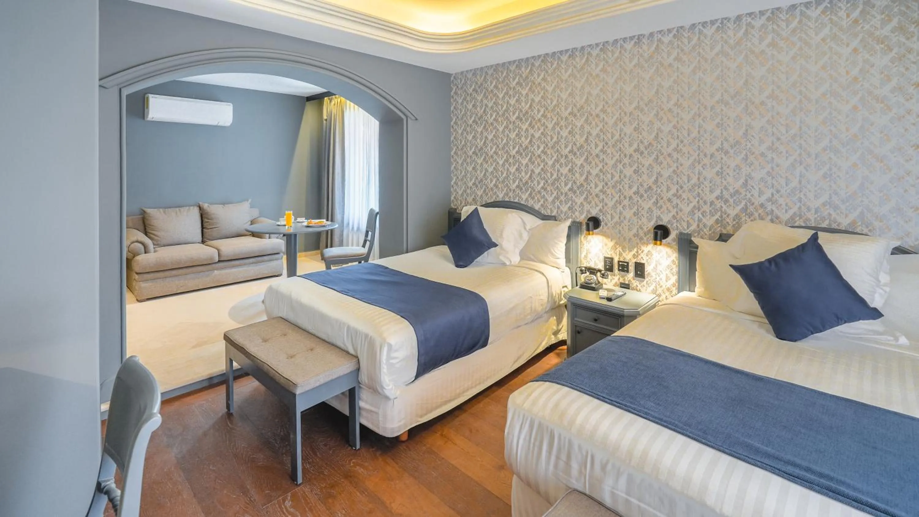 Bed in Hive Nápoles by G Hotels