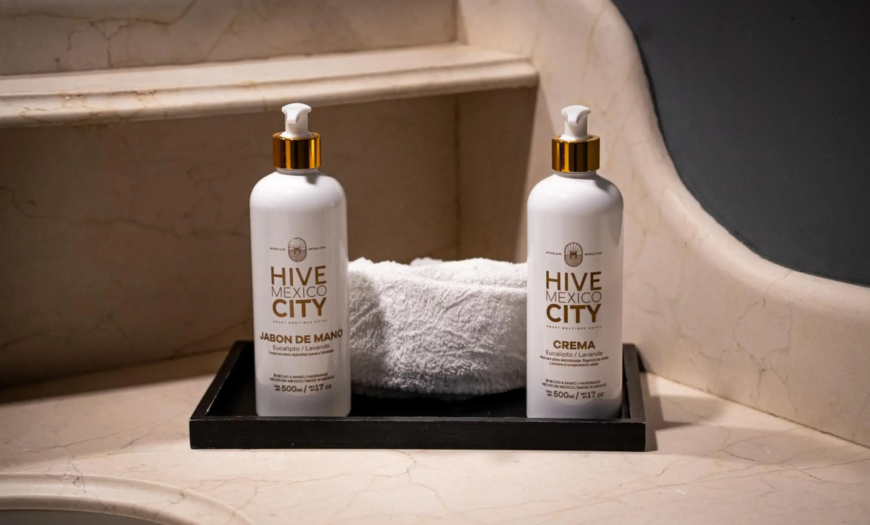 Bathroom in Hive Nápoles by G Hotels Bathroom in Hive Nápoles by G Hotels