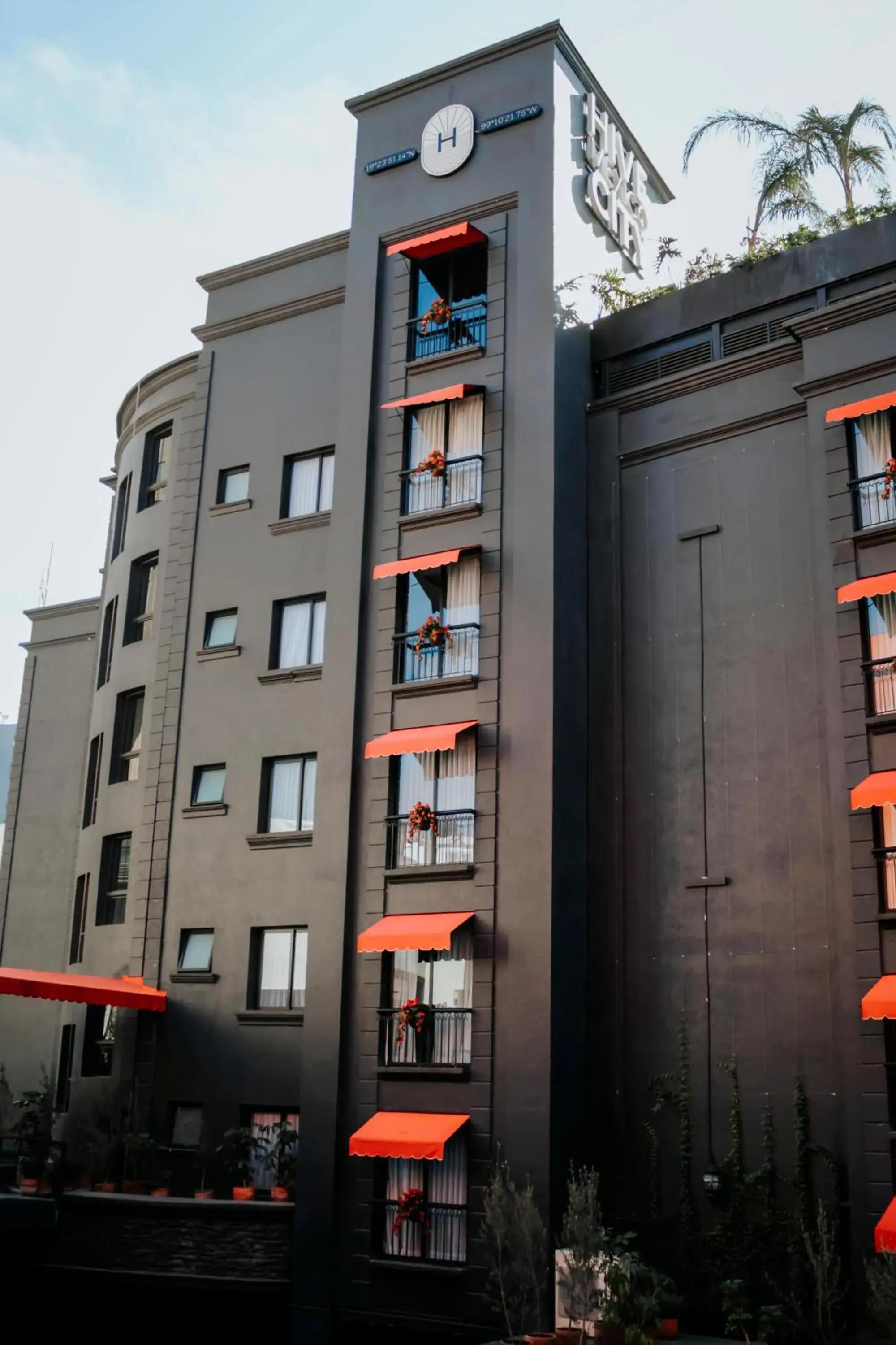 Facade/entrance in Hive Nápoles by G Hotels Facade/entrance in Hive Nápoles by G Hotels