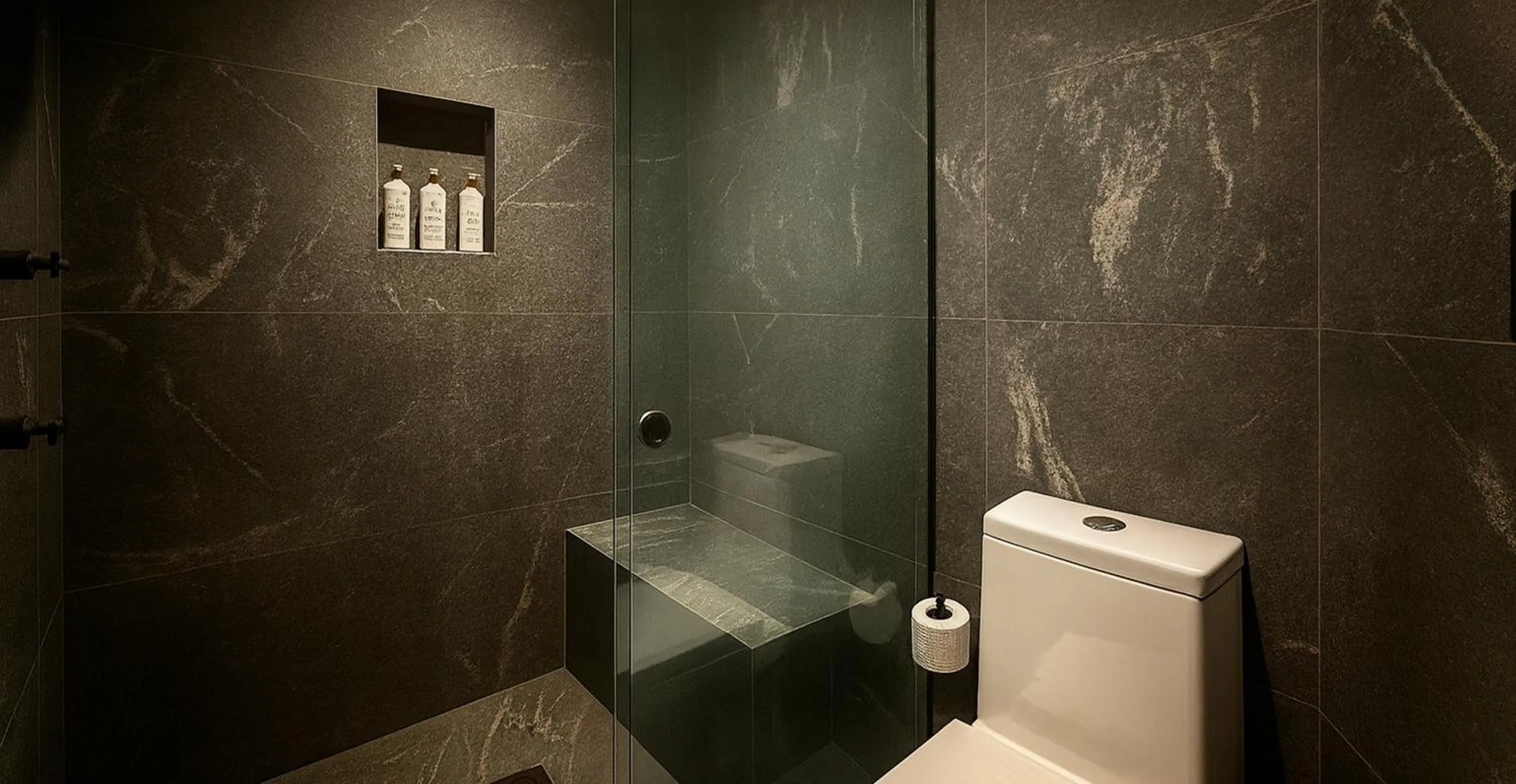 Bathroom in Hive Nápoles by G Hotels