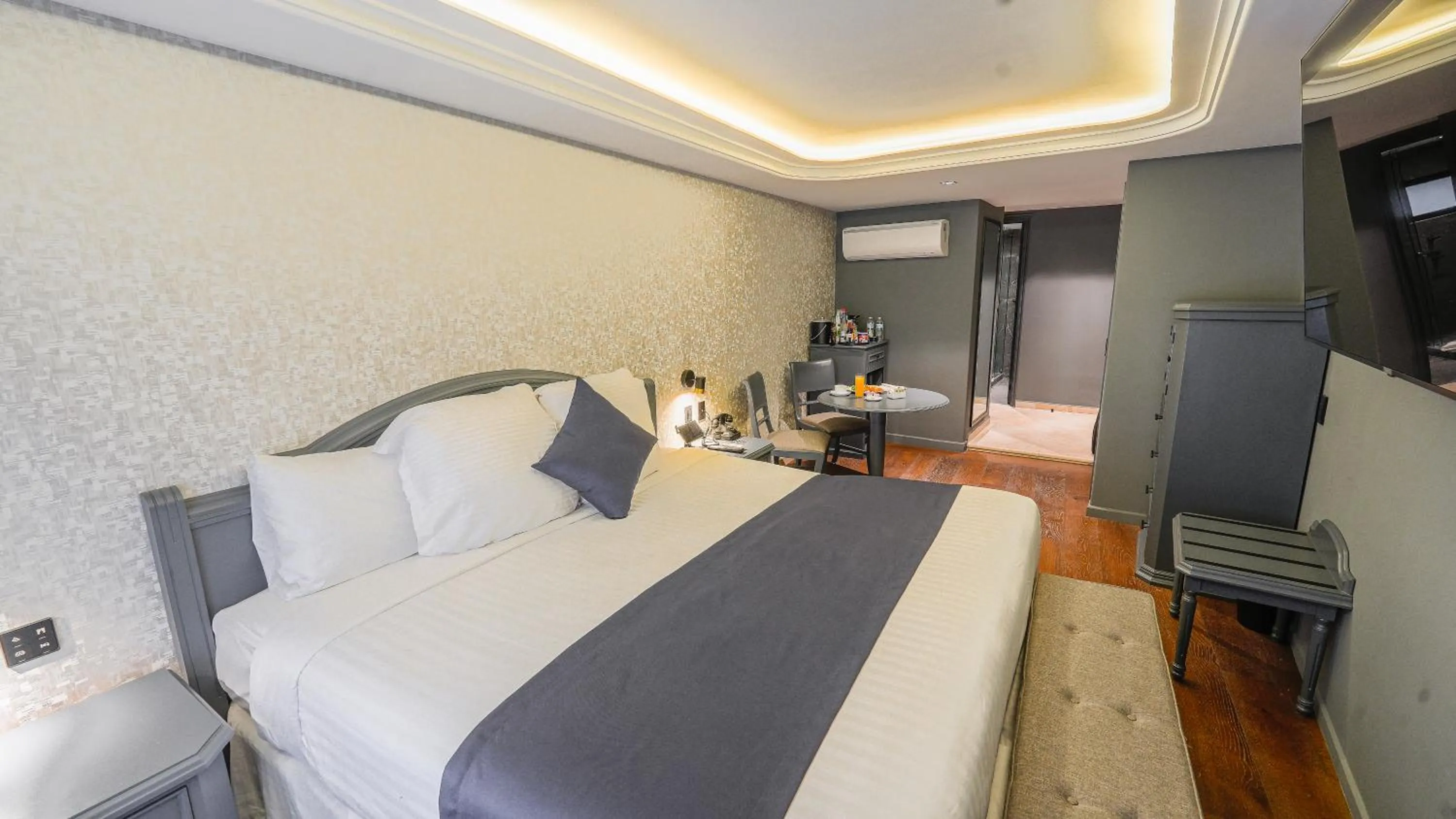 Bed in Hive Nápoles by G Hotels