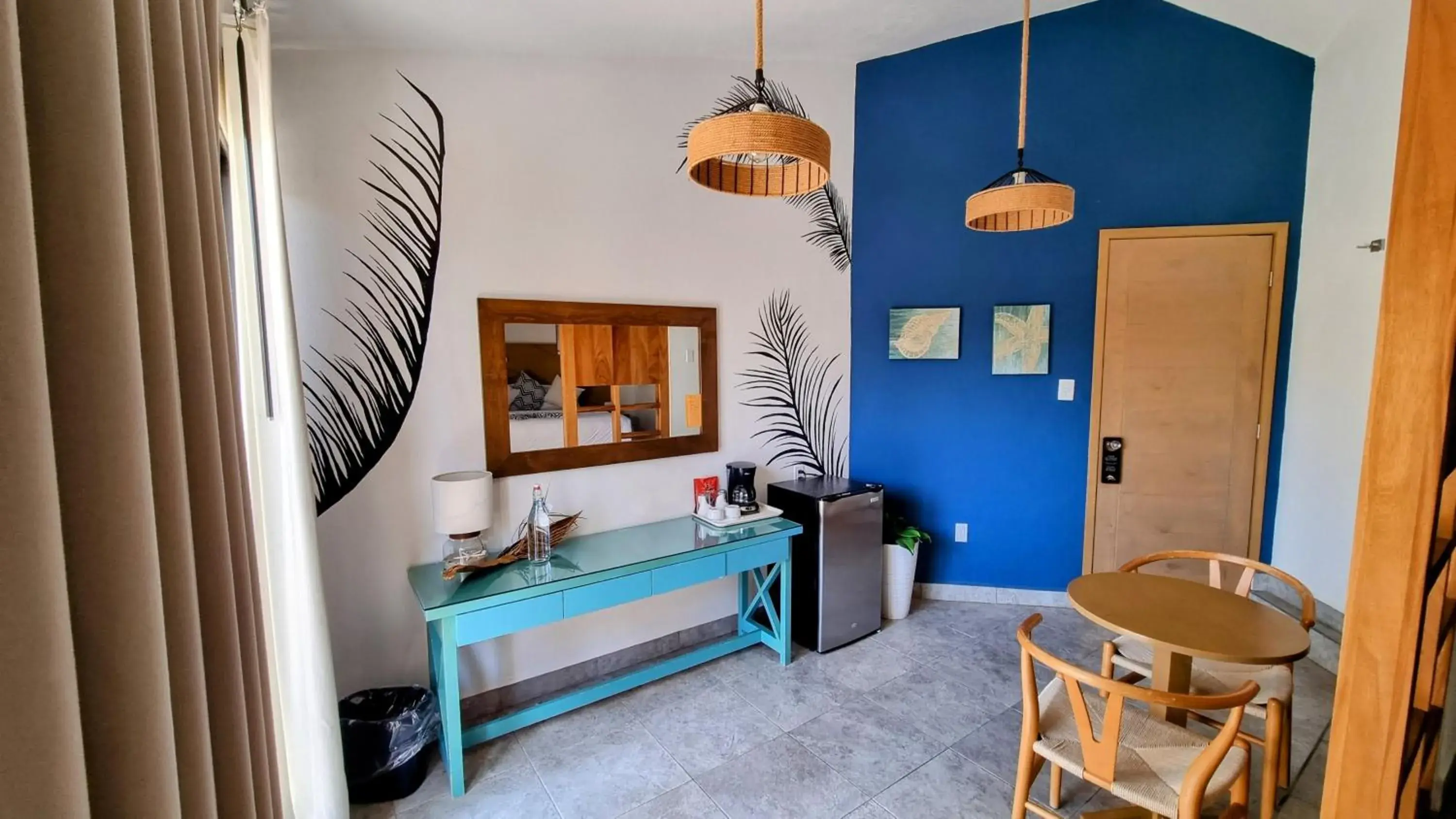 Living room, Bed in Buena Vista Oceanfront & Hot Springs Resort Living room, Bed in Buena Vista Oceanfront & Hot Springs Resort