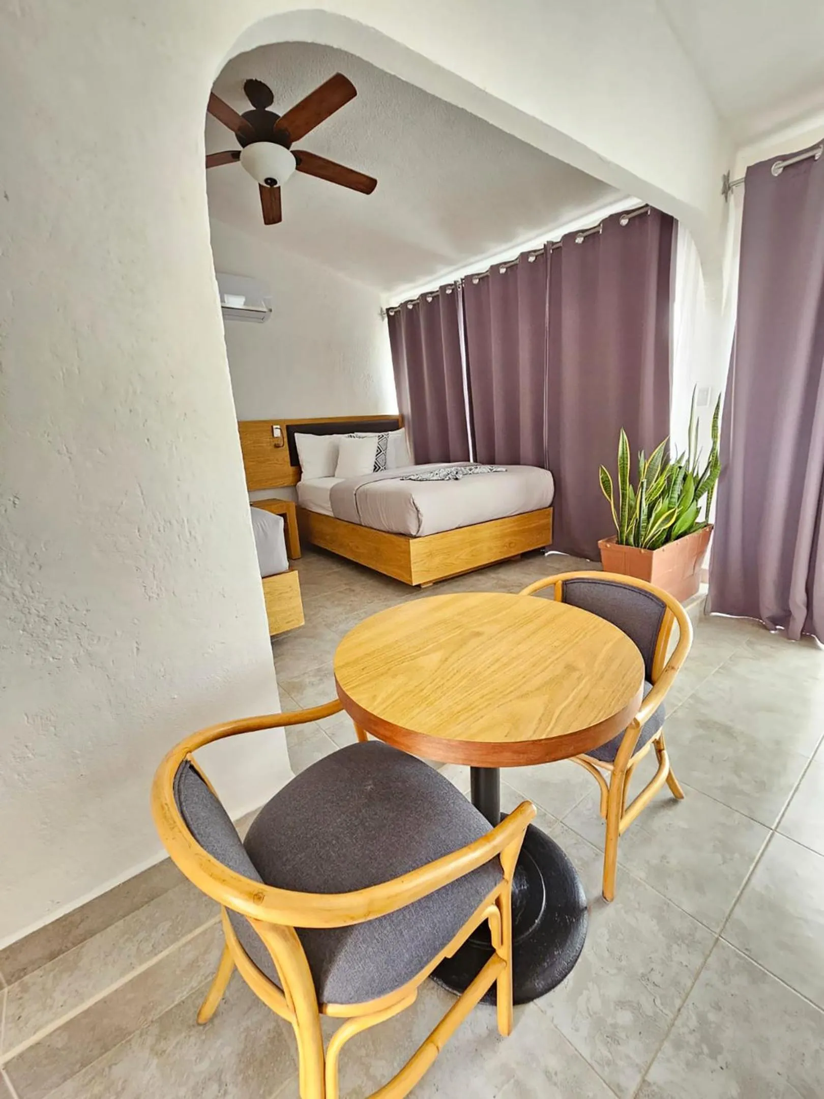 Bed in Buena Vista Oceanfront & Hot Springs Resort