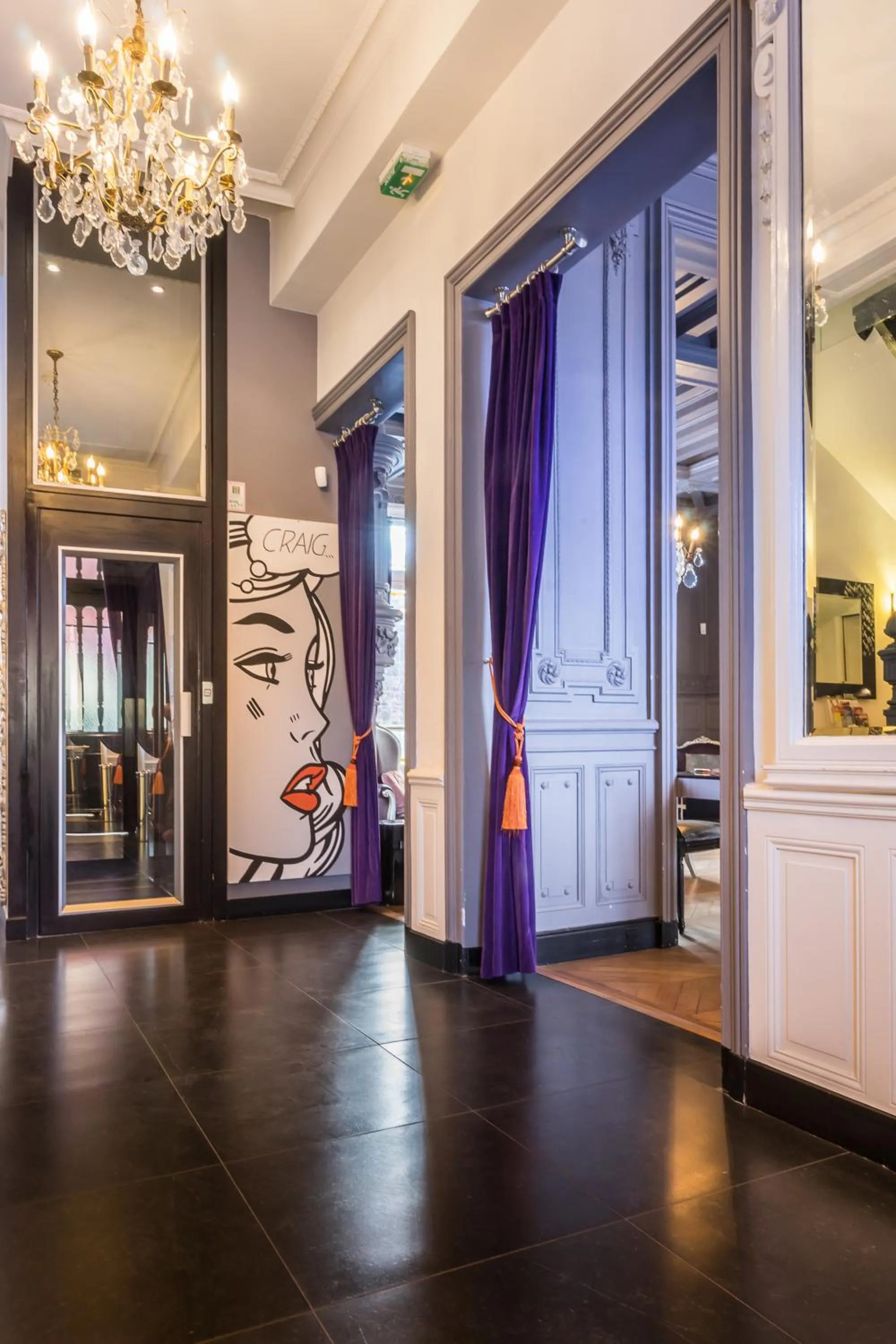 Lobby or reception in Villa 81