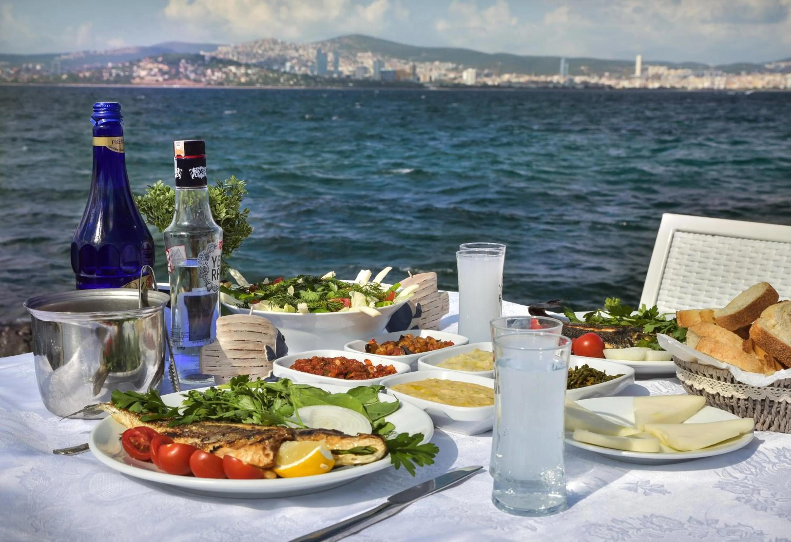 Property building in Büyükada Port Hotel