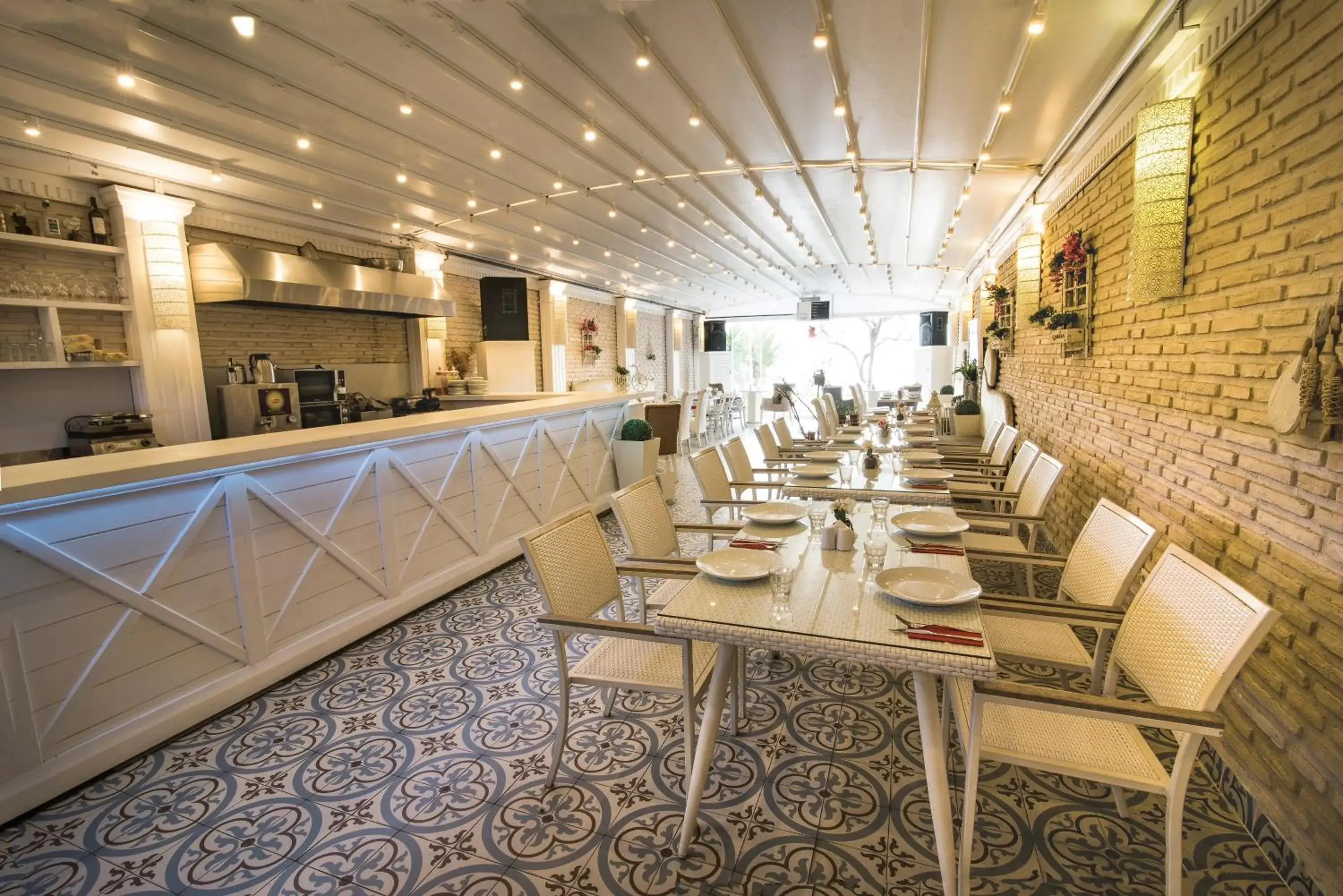Restaurant/places to eat in Büyükada Port Hotel Restaurant/places to eat in Büyükada Port Hotel