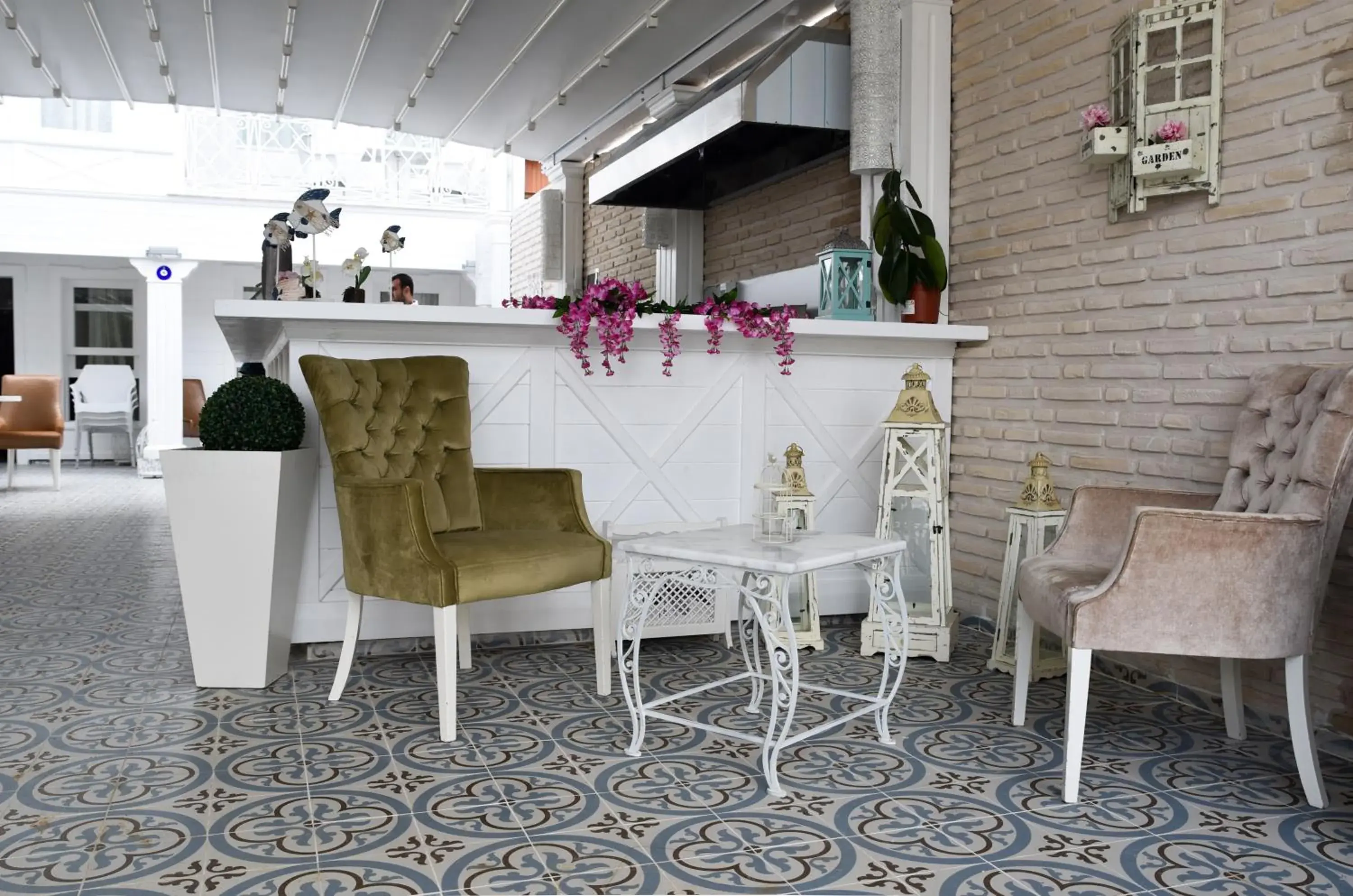 Restaurant/places to eat in Büyükada Port Hotel Restaurant/places to eat in Büyükada Port Hotel