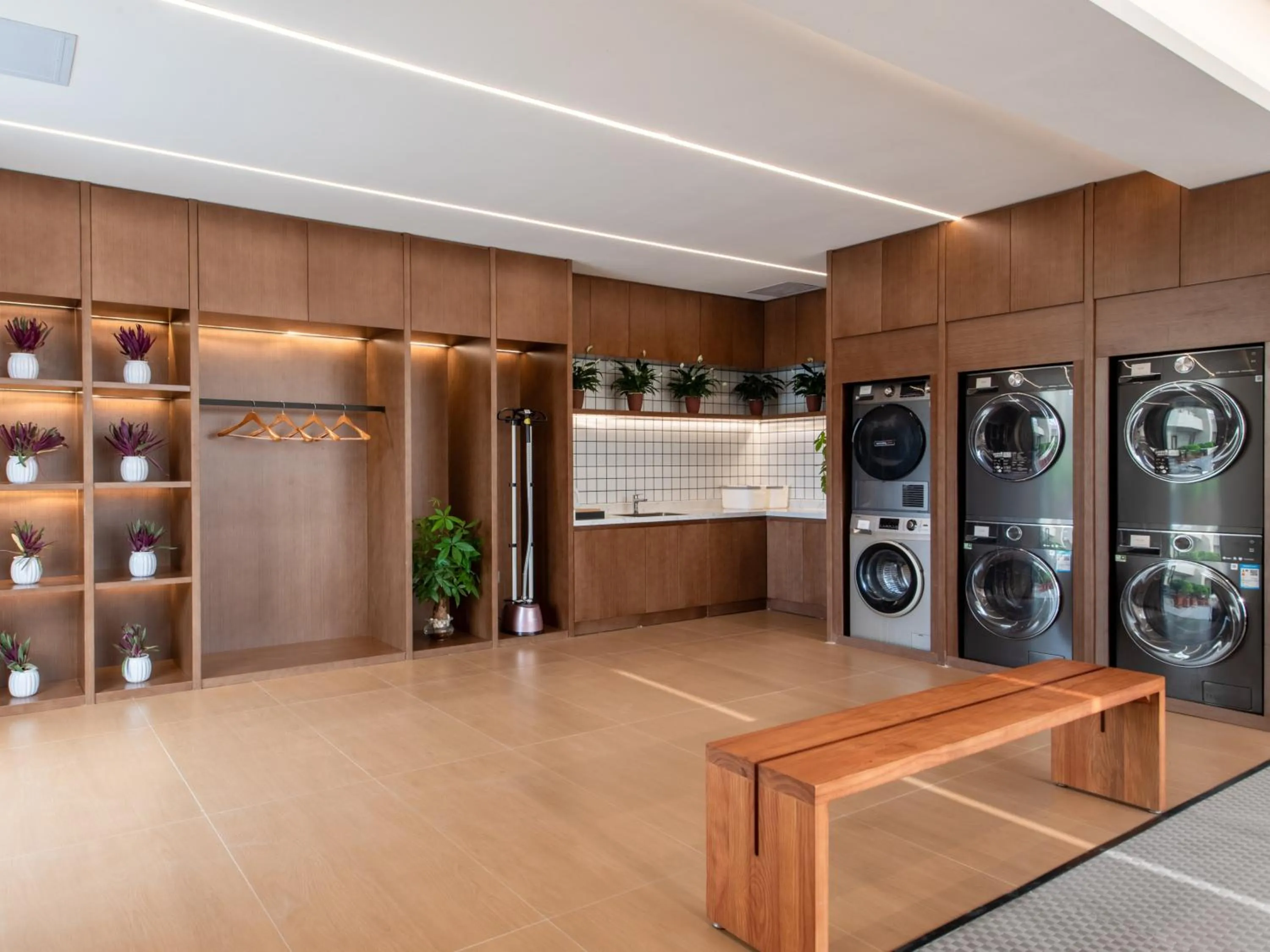 laundry in Vienna International Hotel Guangzhou Baiyun International Conference Center