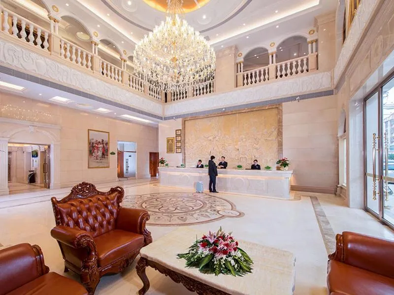 Vienna Hotel Chaoyang High-Speed Train Station