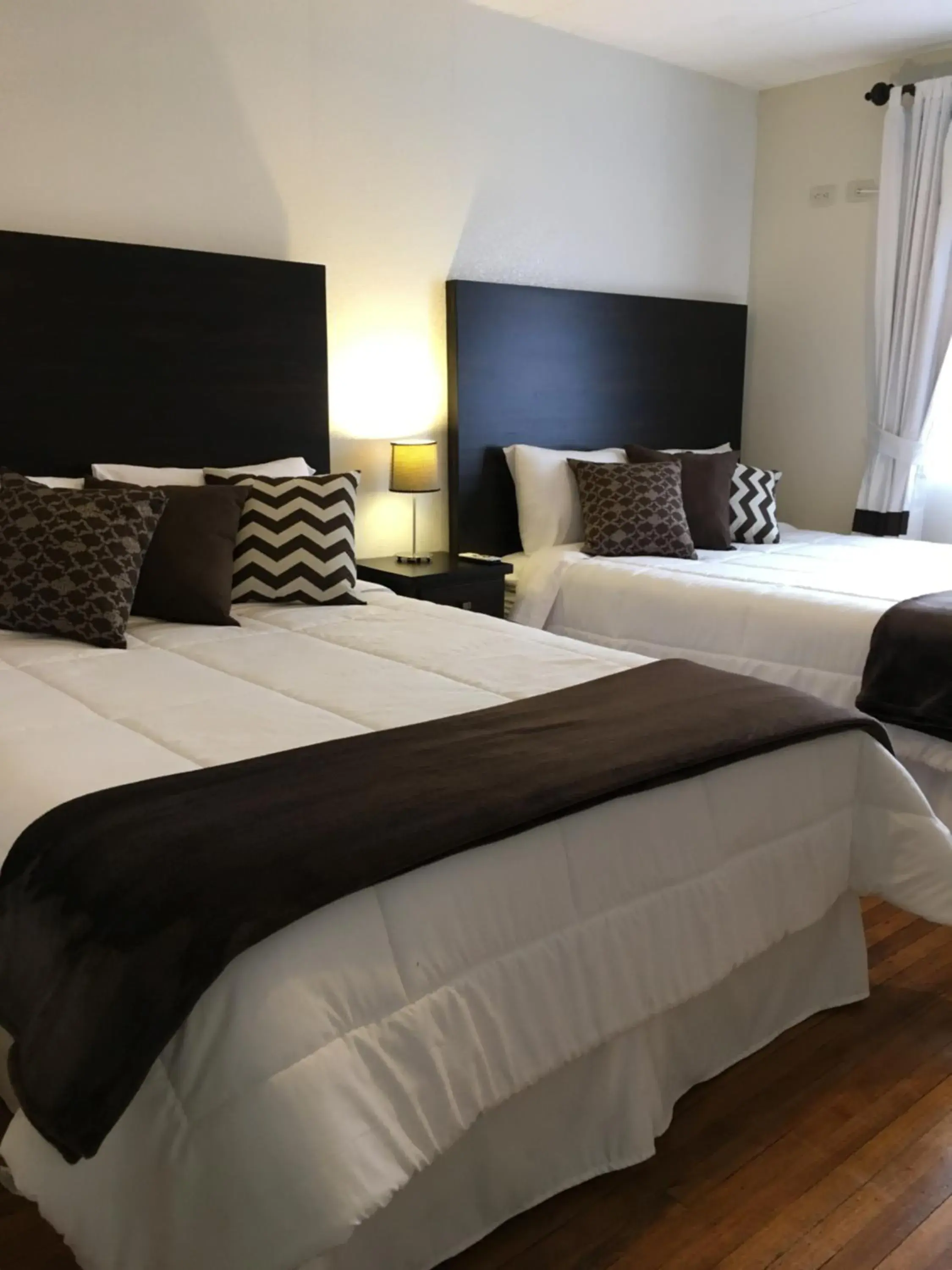 Superior Double Room in NASS Bed & Breakfast Superior Double Room in NASS Bed & Breakfast