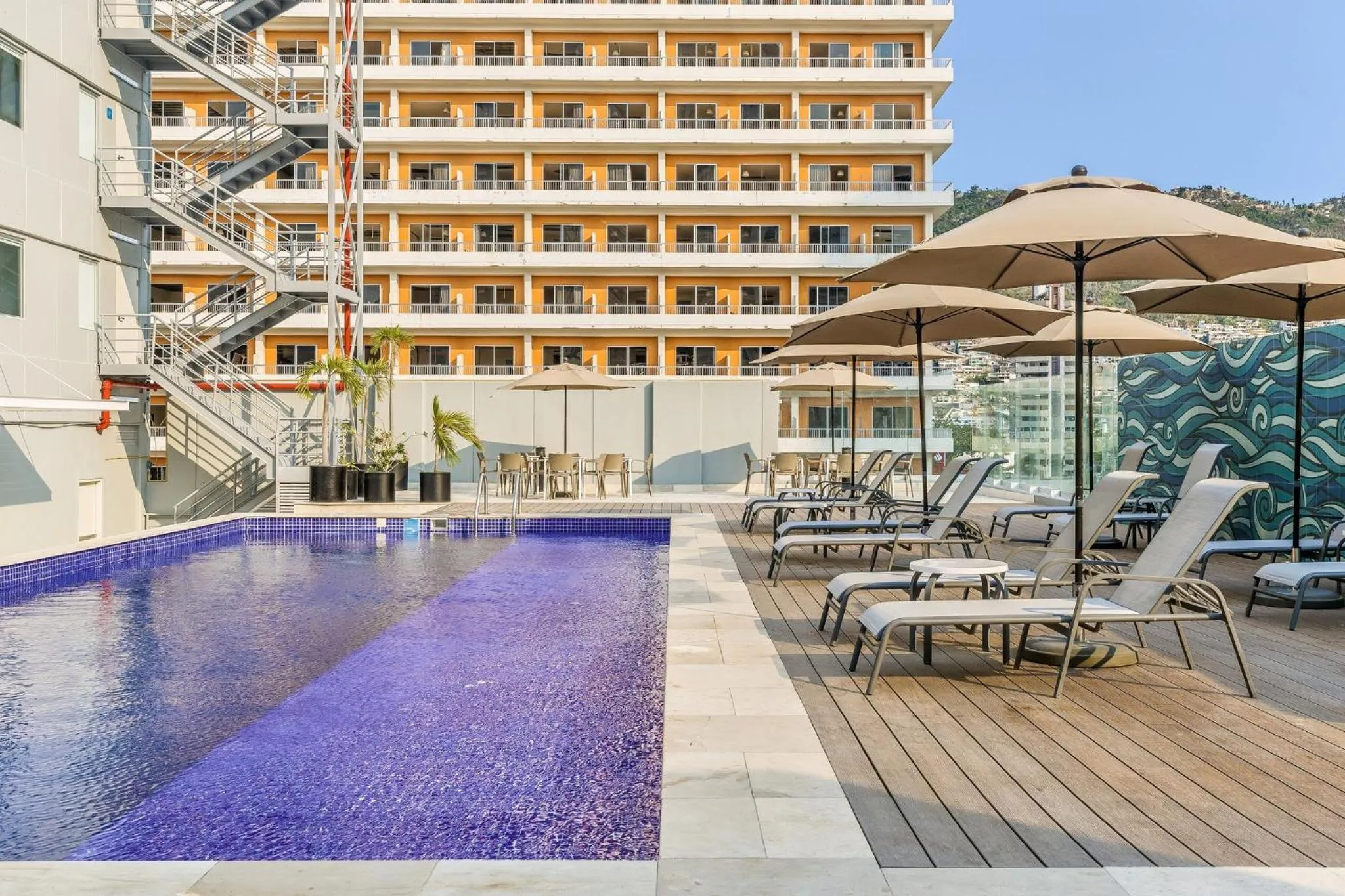 Decorative detail in One Acapulco Costera