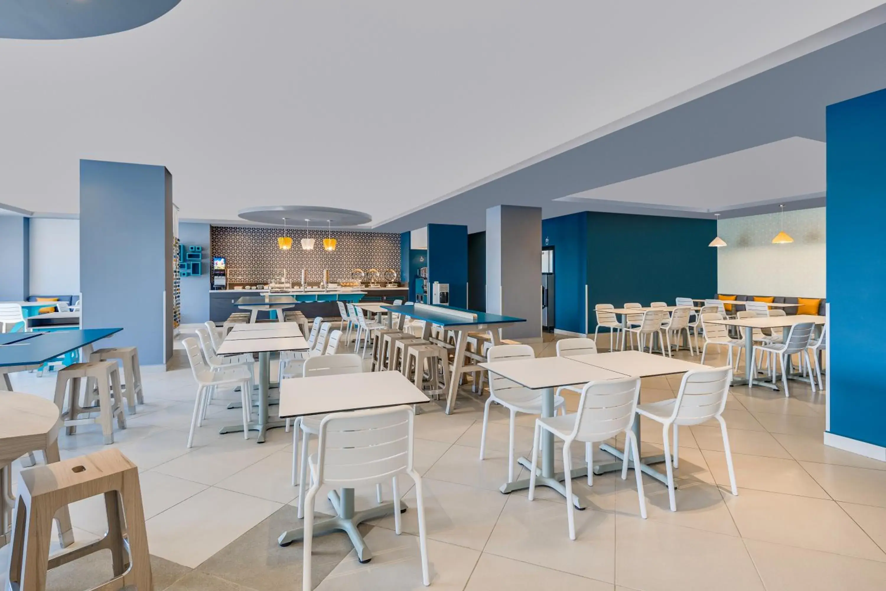 Restaurant/places to eat in One Acapulco Costera Restaurant/places to eat in One Acapulco Costera