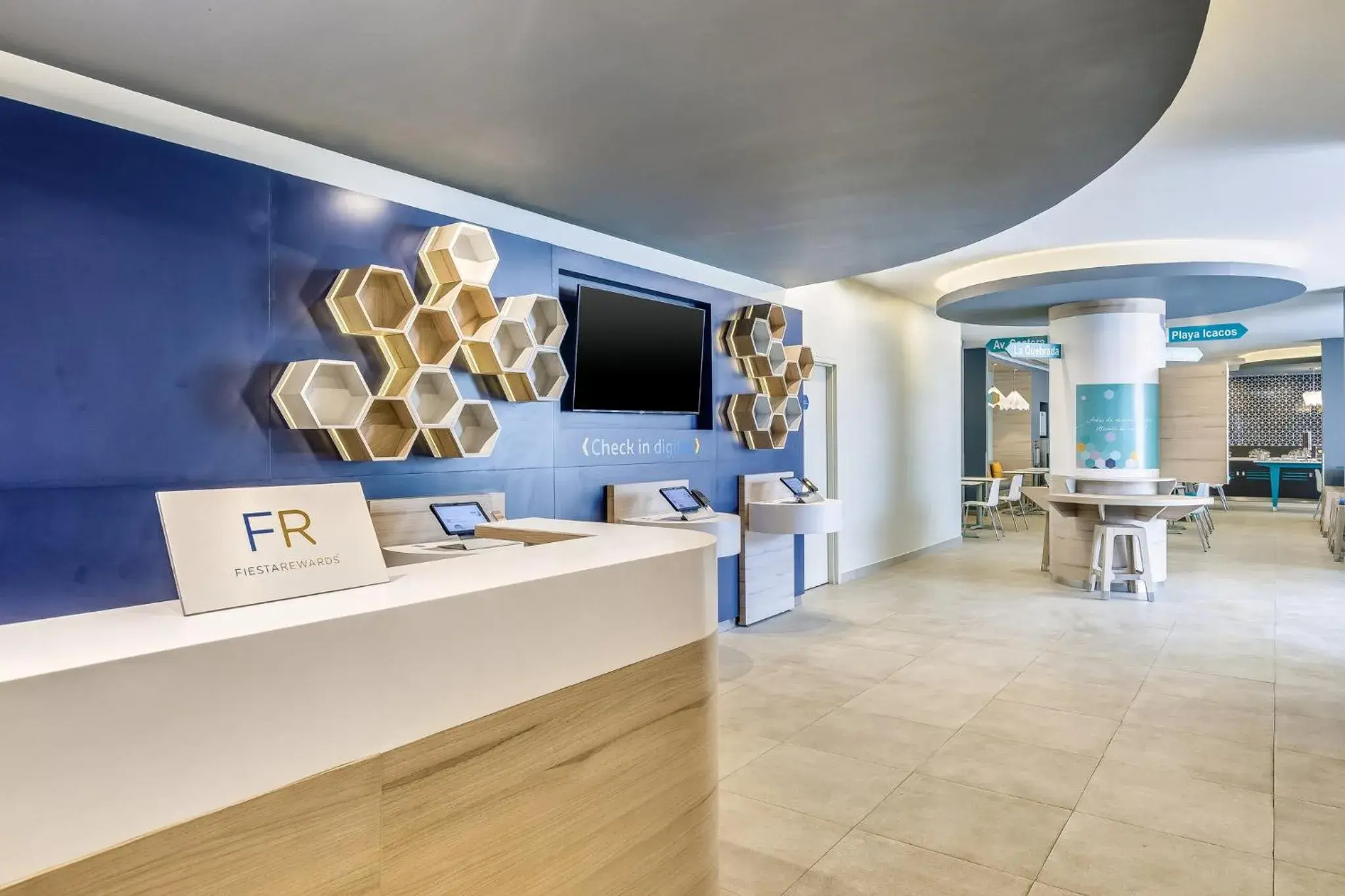 Lobby or reception in One Acapulco Costera Lobby or reception in One Acapulco Costera