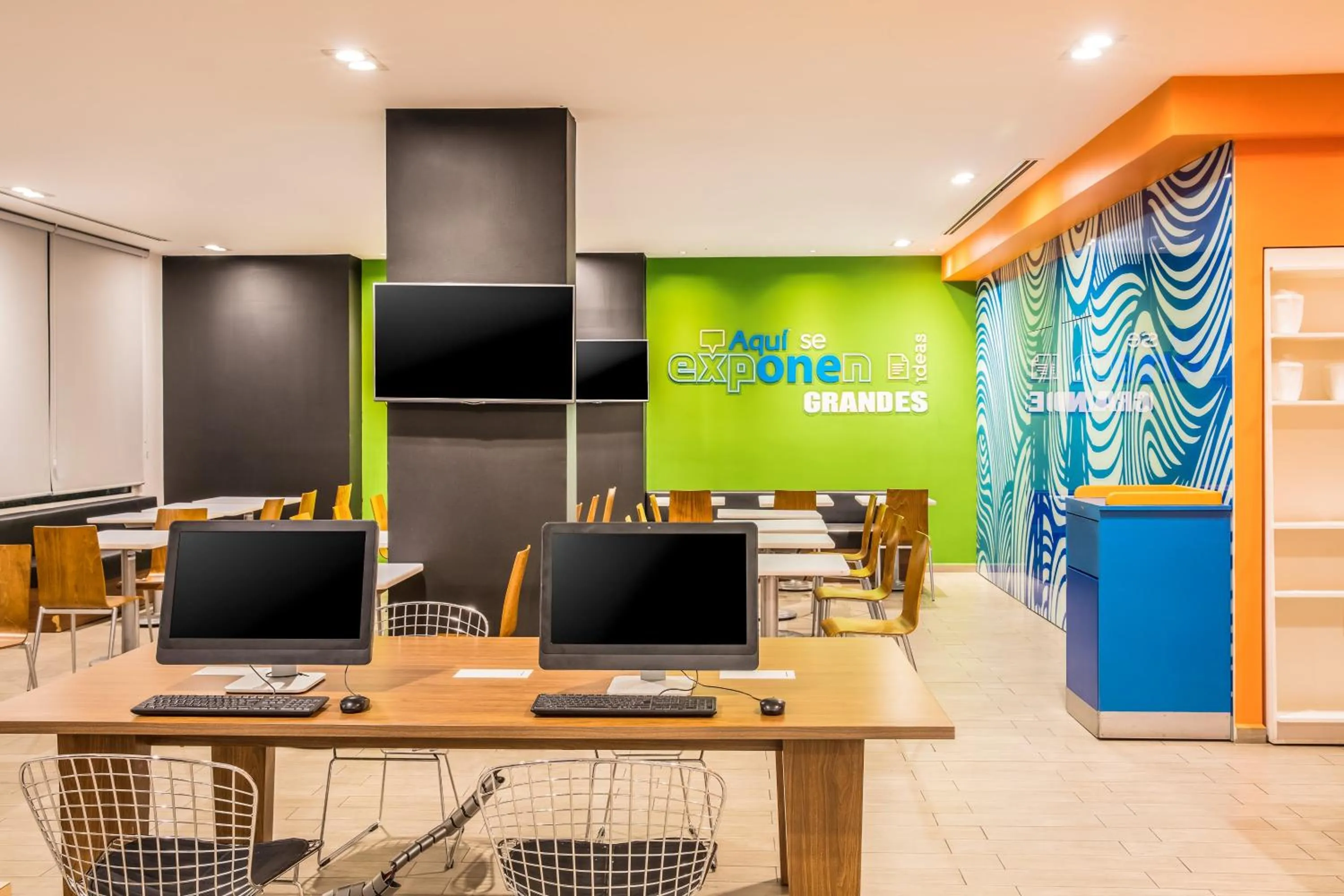 Business facilities in One Monterrey Aeropuerto