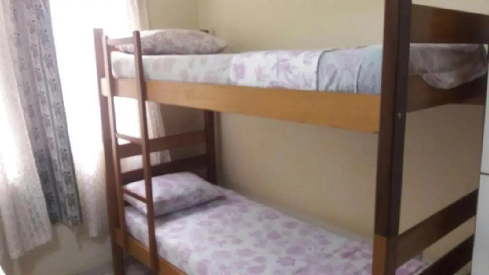 Bed in 4-Bed Female Dormitory Room in Hostel Jandira Bed in 4-Bed Female Dormitory Room in Hostel Jandira