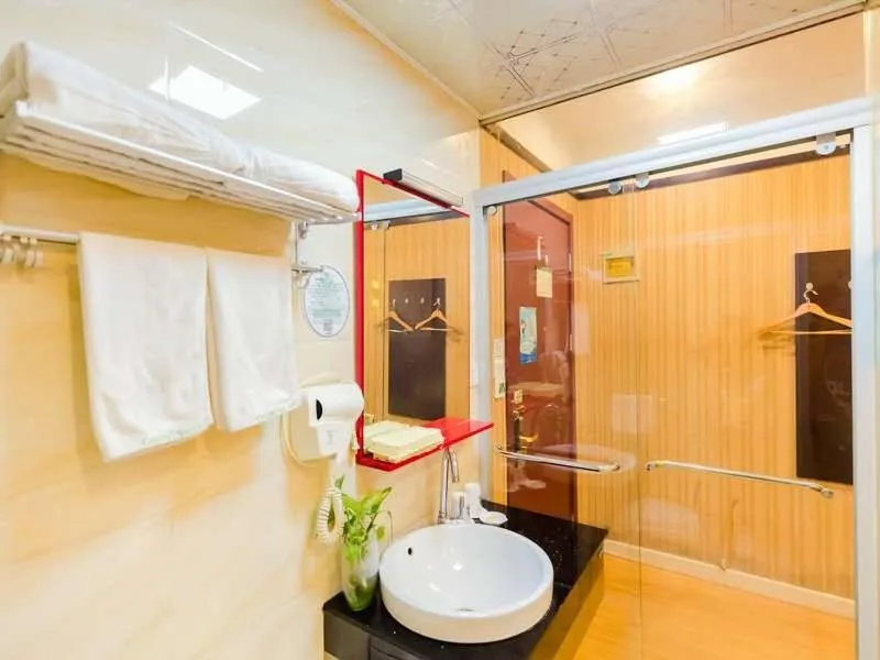 GreenTree Alliance ShangHai PuDong Nicheng Nanlu Rd. Renmin Rd. Hotel