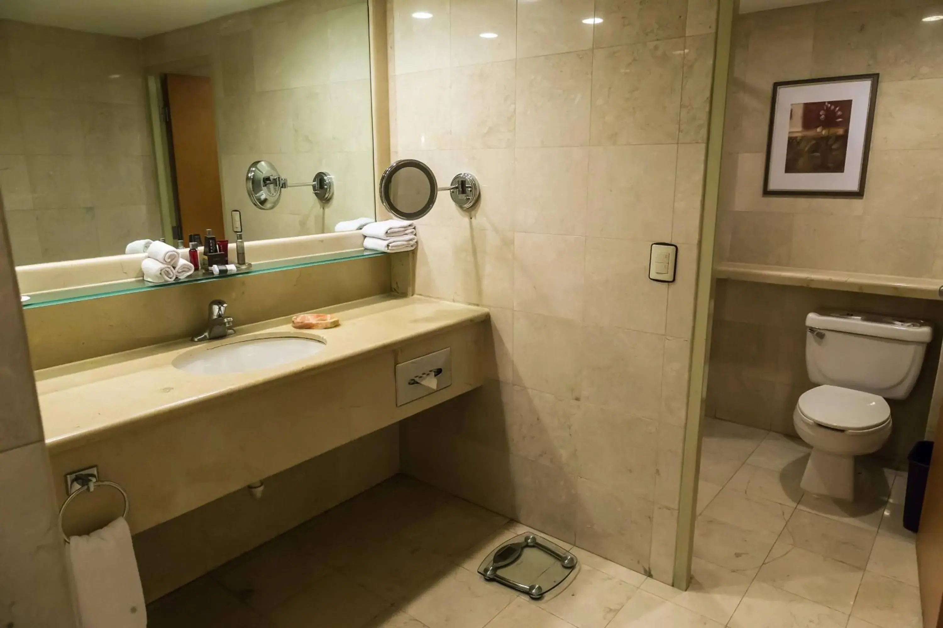 Deluxe Room City View, 2 Double Beds in Marriott Tijuana Hotel Deluxe Room City View, 2 Double Beds in Marriott Tijuana Hotel