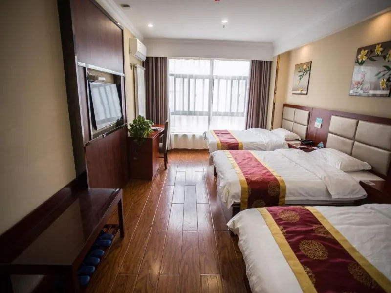 Bed in GreenTree Inn Jiangsu Huai’an Hexia Acient Town Zhou Enlai Memorial Hall Express Hotel