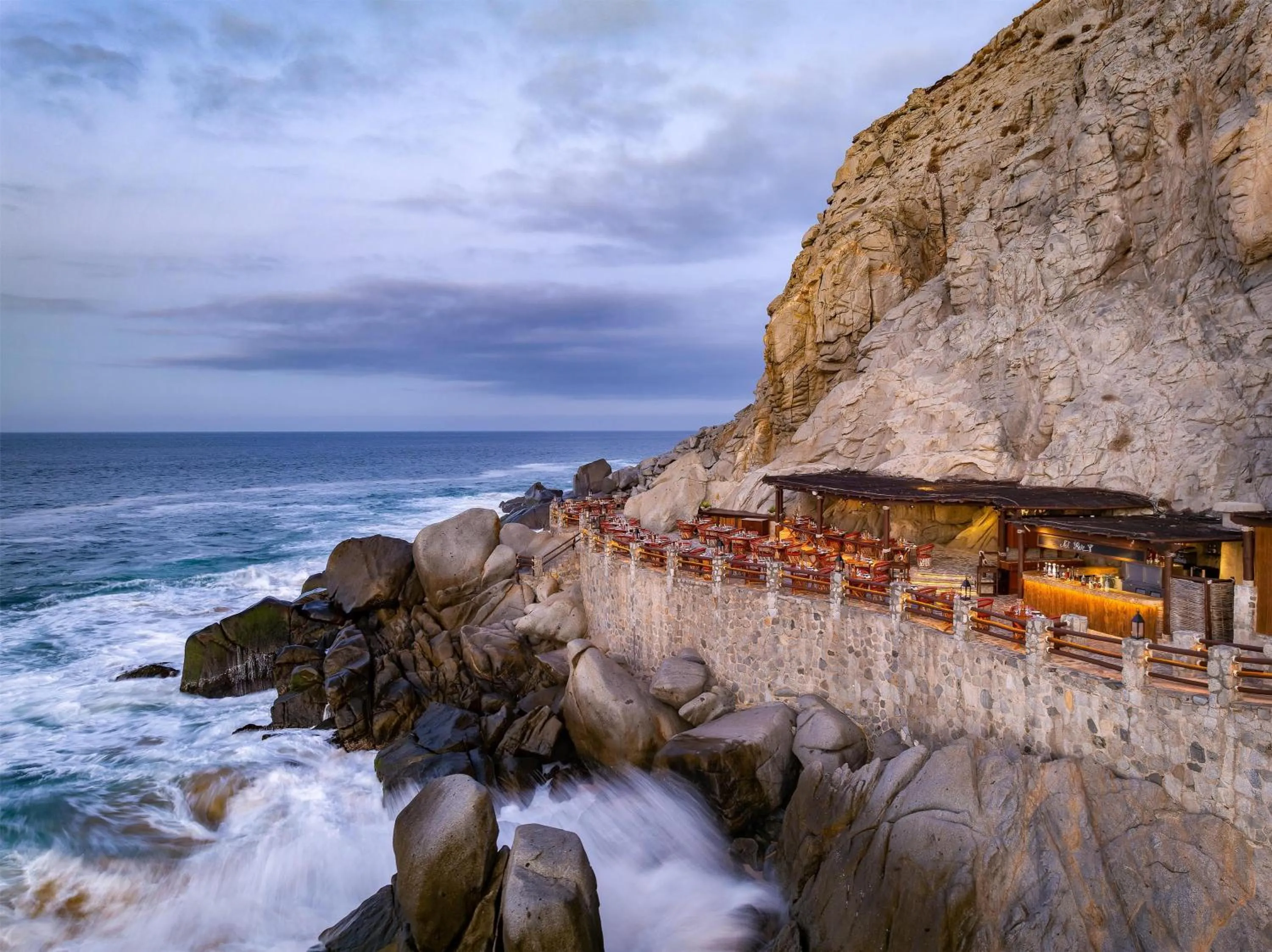 Restaurant/places to eat in Waldorf Astoria Los Cabos Pedregal