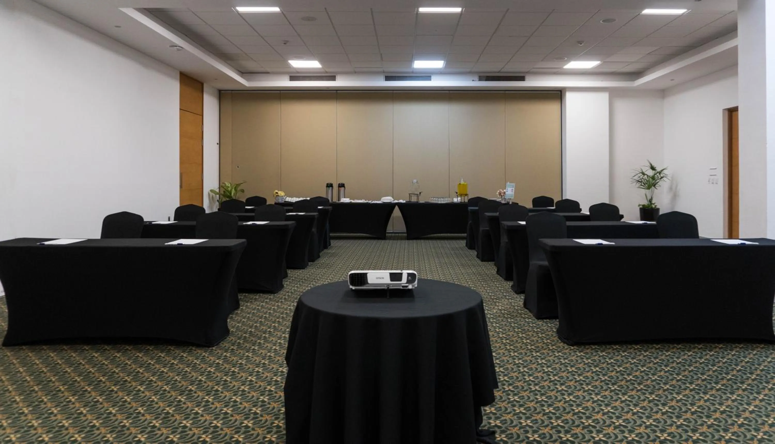 Meeting/conference room in Cancun Bay All Inclusive Hotel