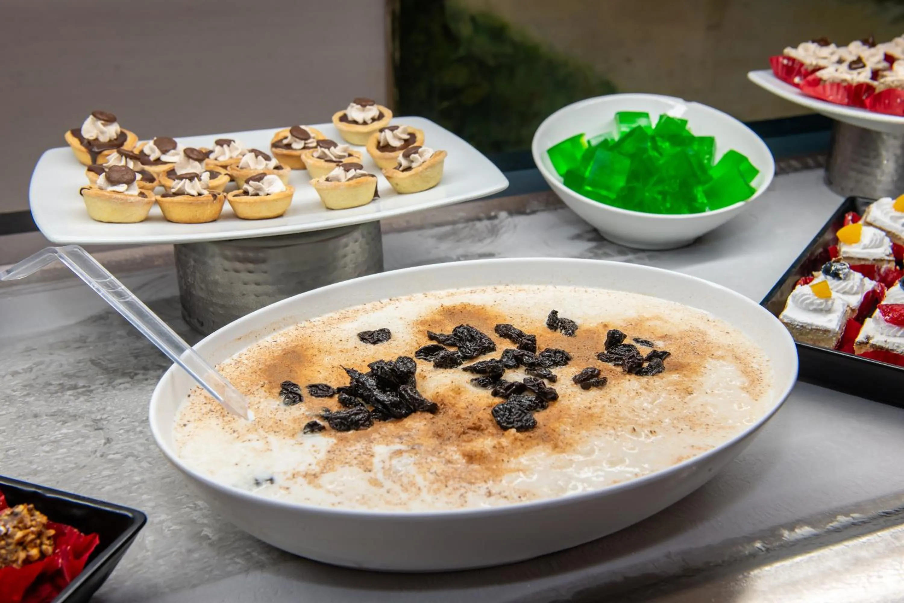 Buffet breakfast in Cancun Bay All Inclusive Hotel