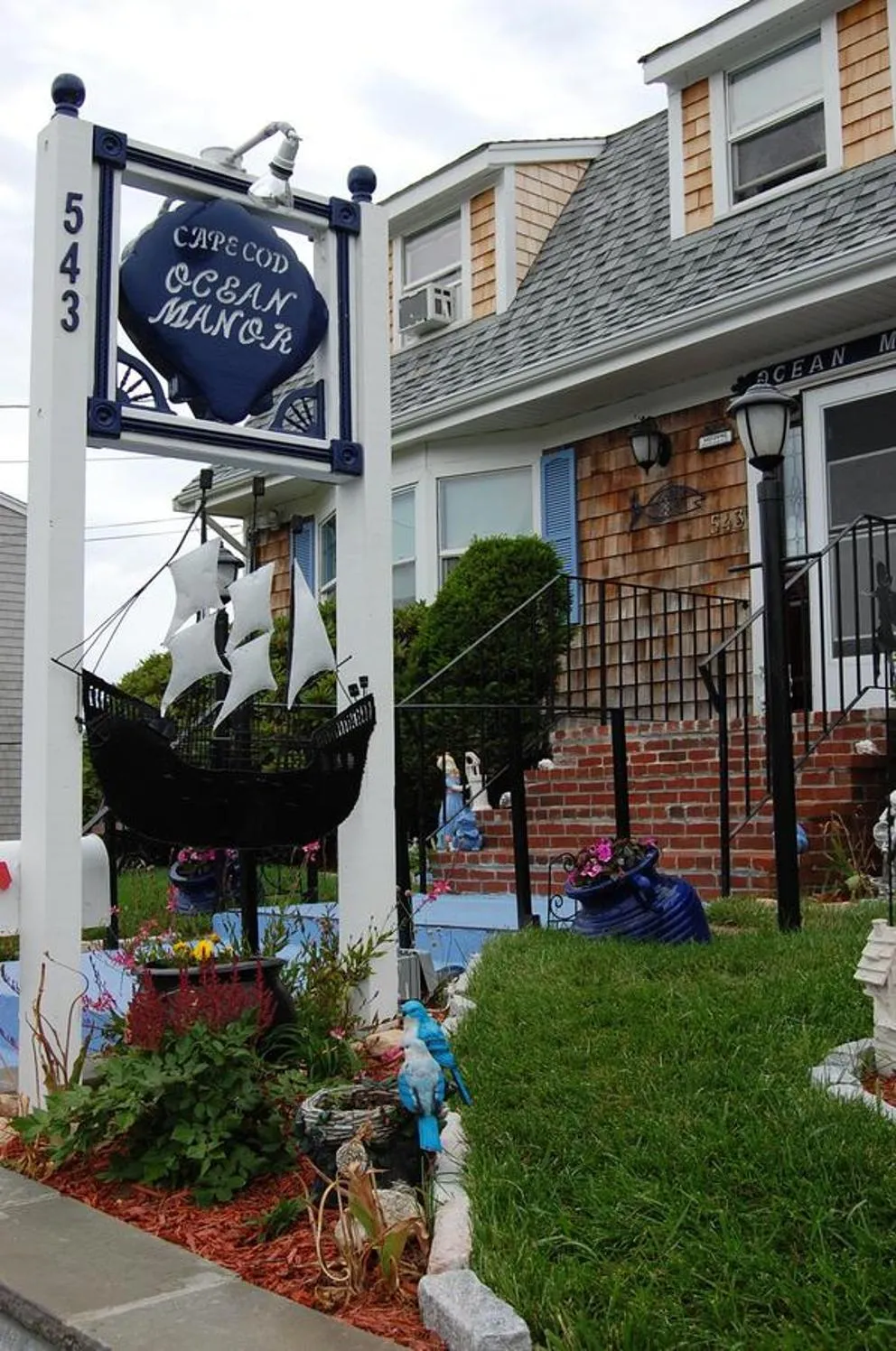 Property building in A Cape Cod Ocean Manor Inn