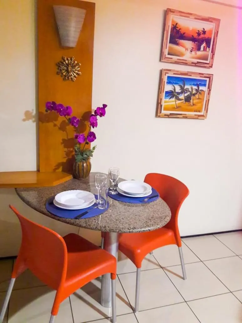 Dining area in Apartamento Em Andar Alto com Vista Mar Meireles
