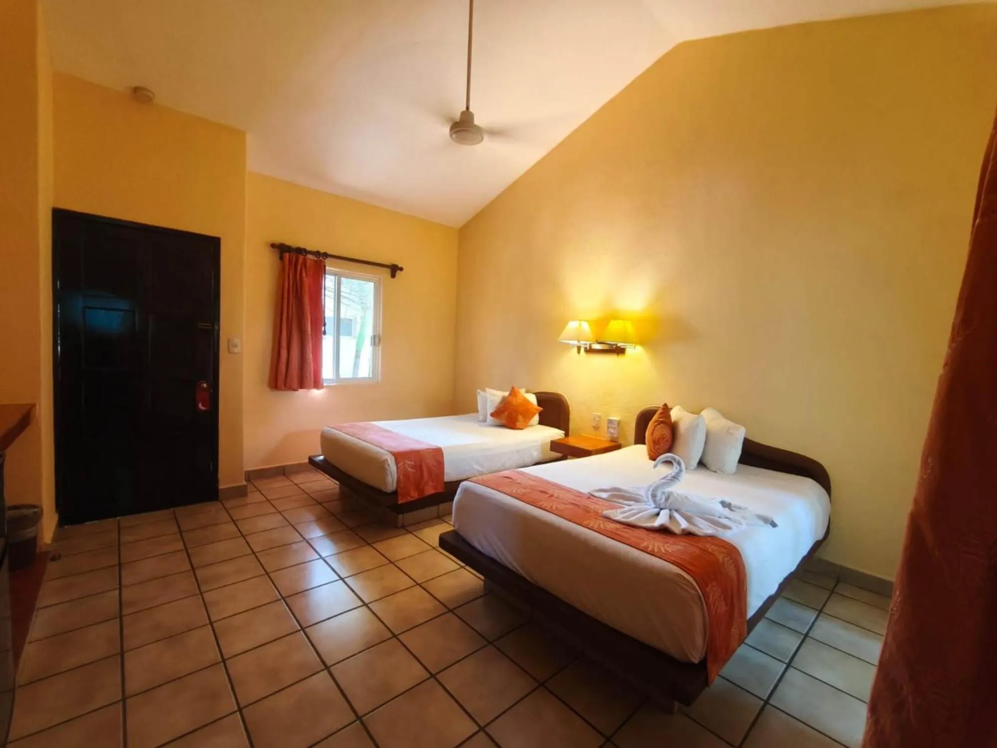 Photo of the whole room, Bed in Hotel LunaSol