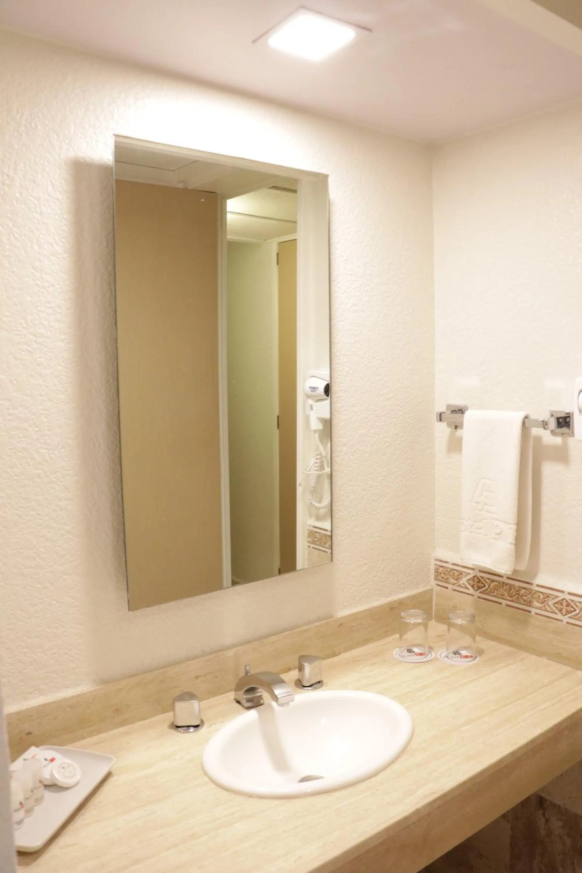 Bathroom in Hotel PF