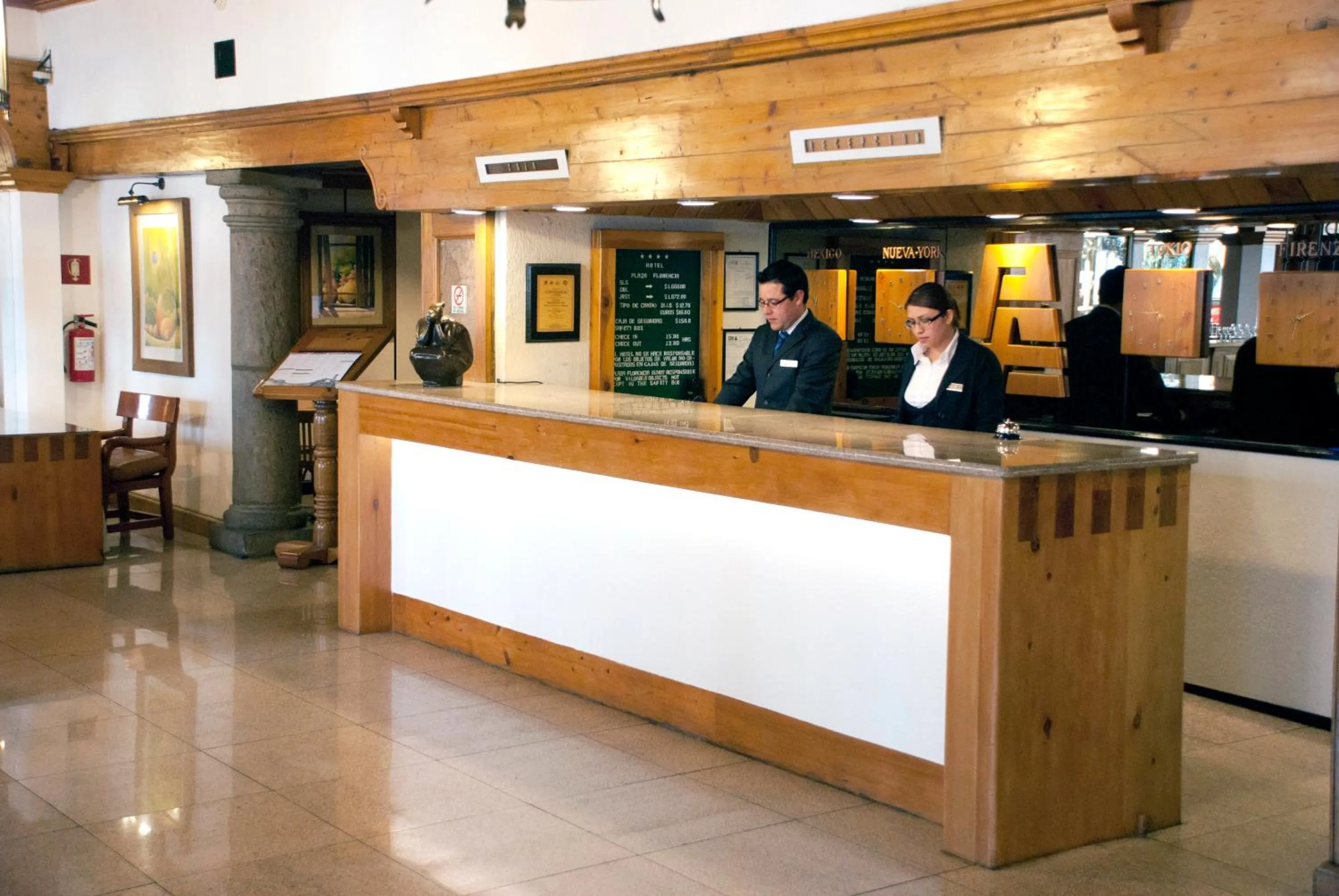 Lobby or reception in Hotel PF