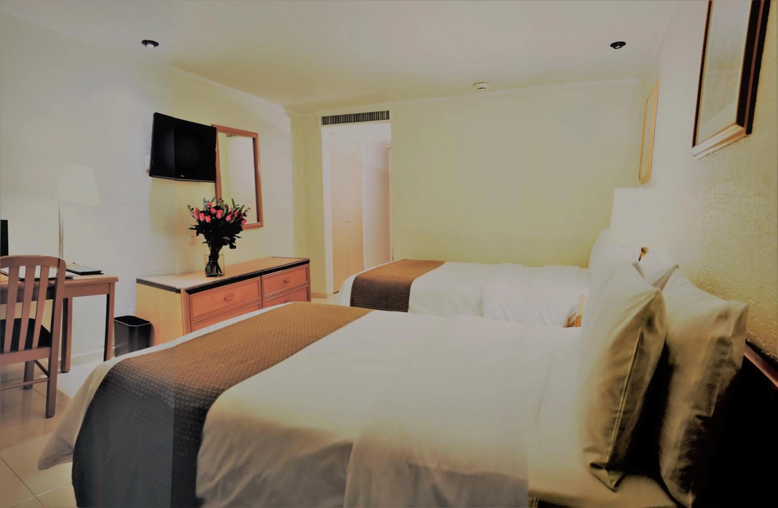 Bedroom, Bed in Hotel PF