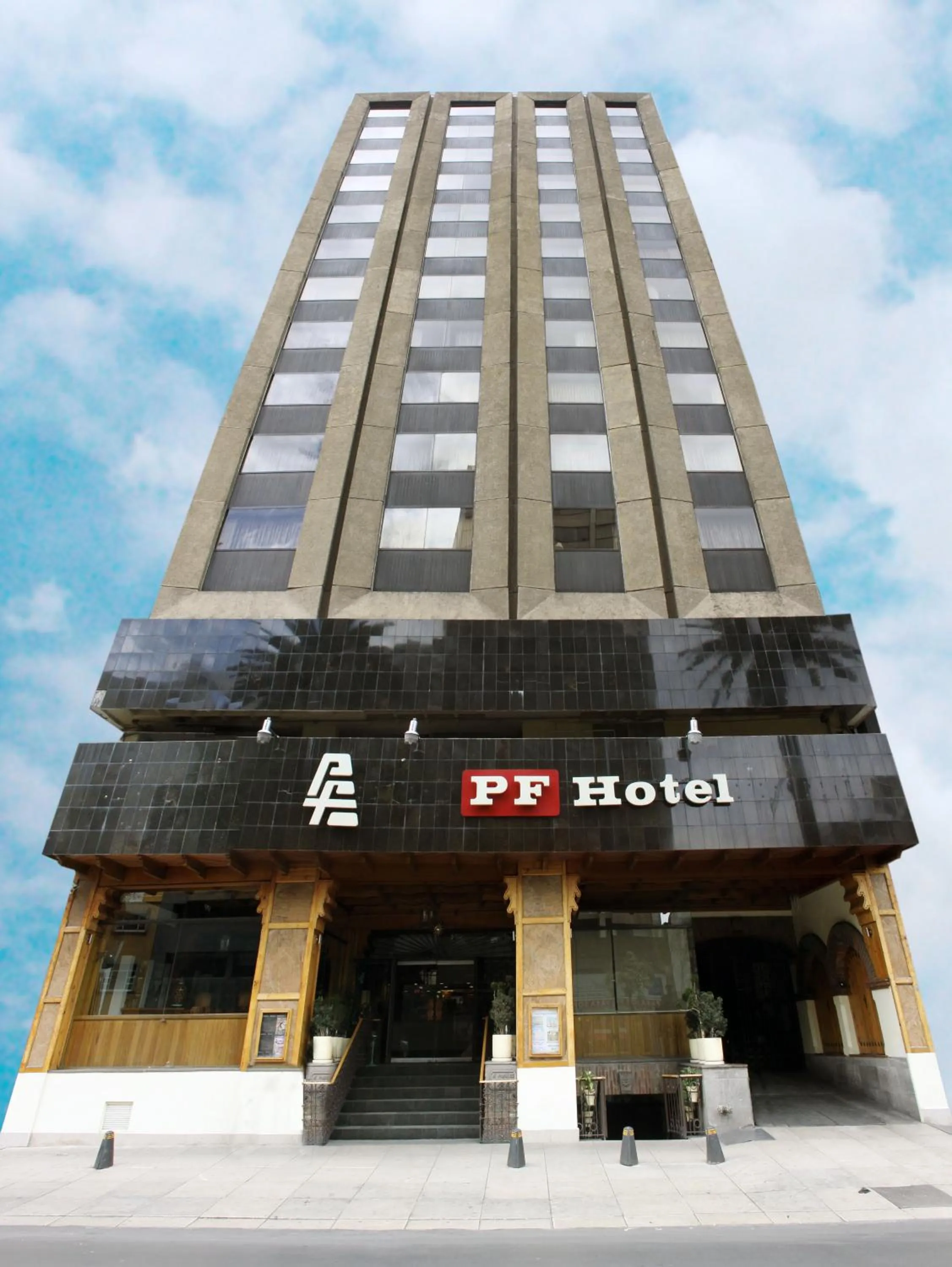 Facade/entrance in Hotel PF