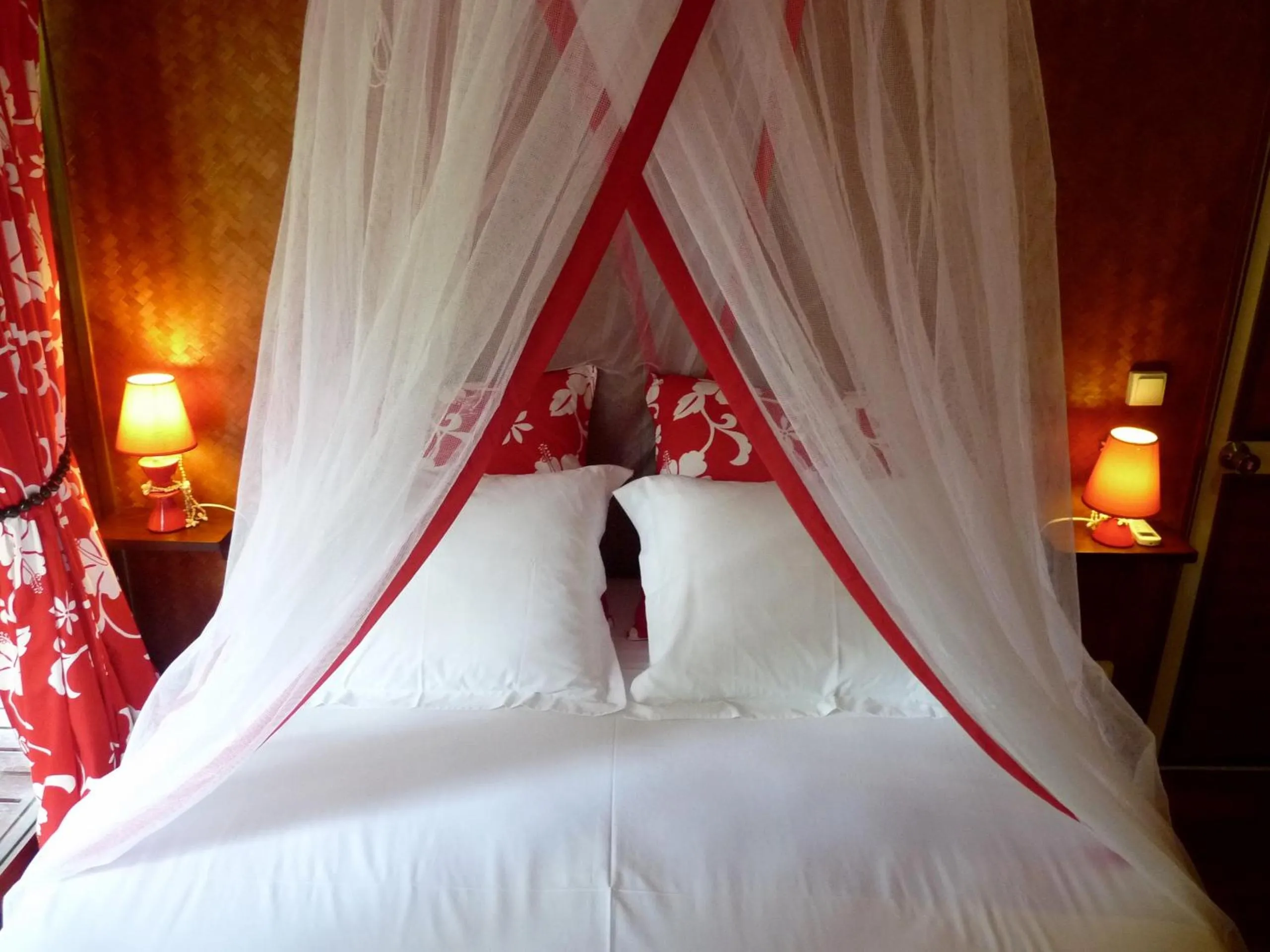 Bedroom, Bed in Poerani Moorea