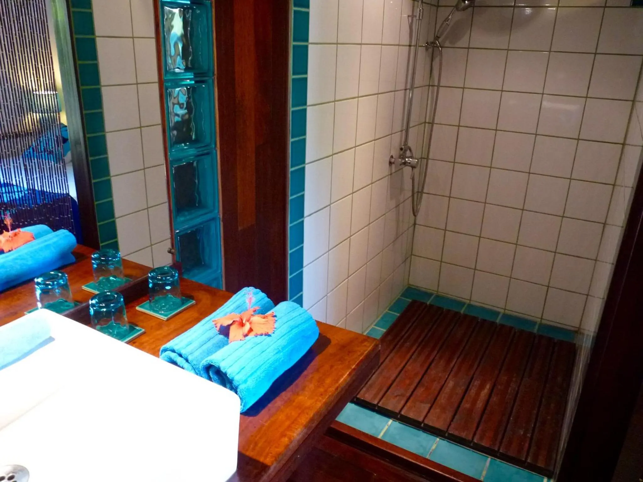 Bathroom in Poerani Moorea