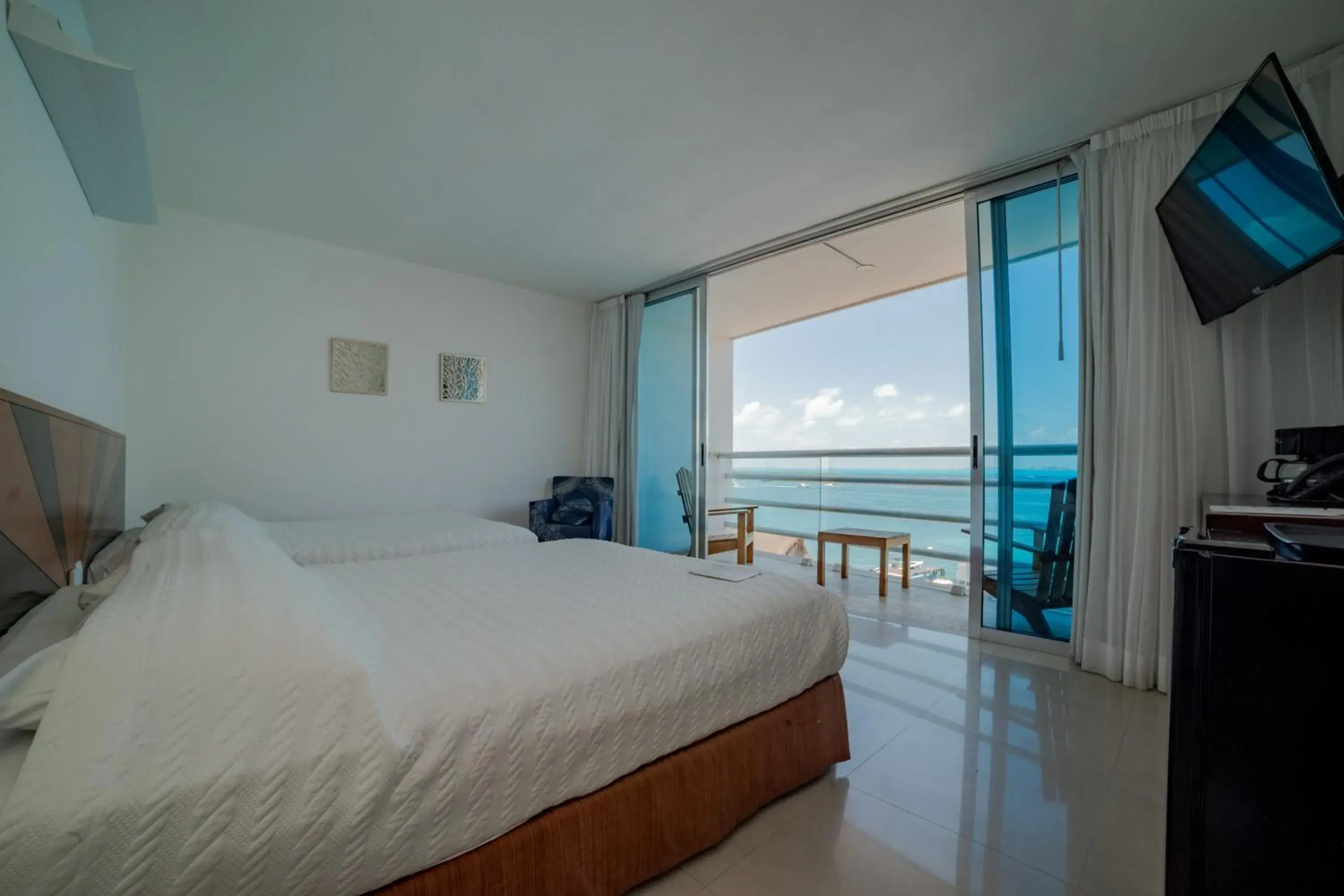 Deluxe Bay view with Double beds in Hotel Bahia Chac Chi Deluxe Bay view with Double beds in Hotel Bahia Chac Chi