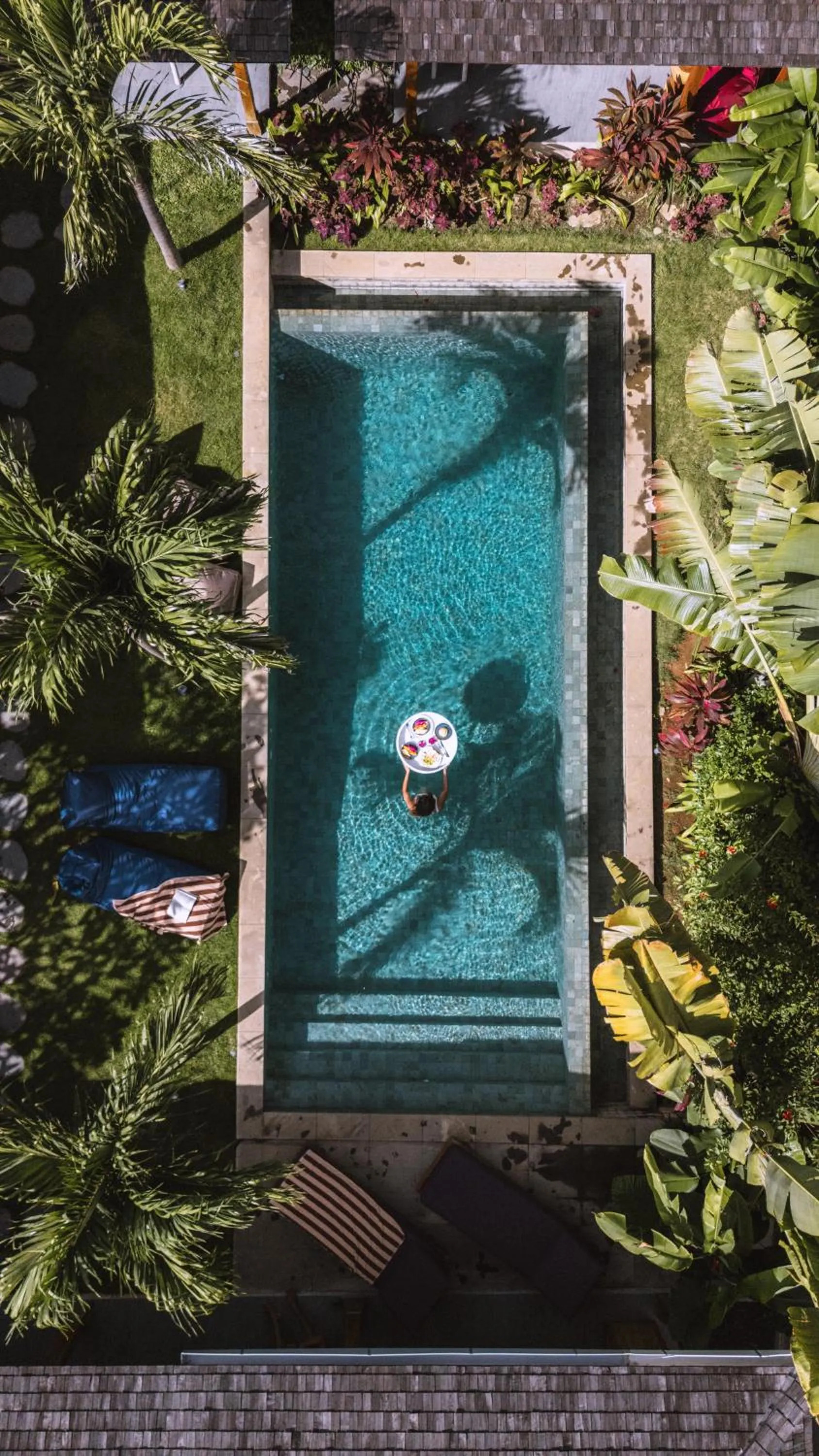 Pool view in Villa Du Bah - Cozy Tropical 3BR Villa 12min To Beach